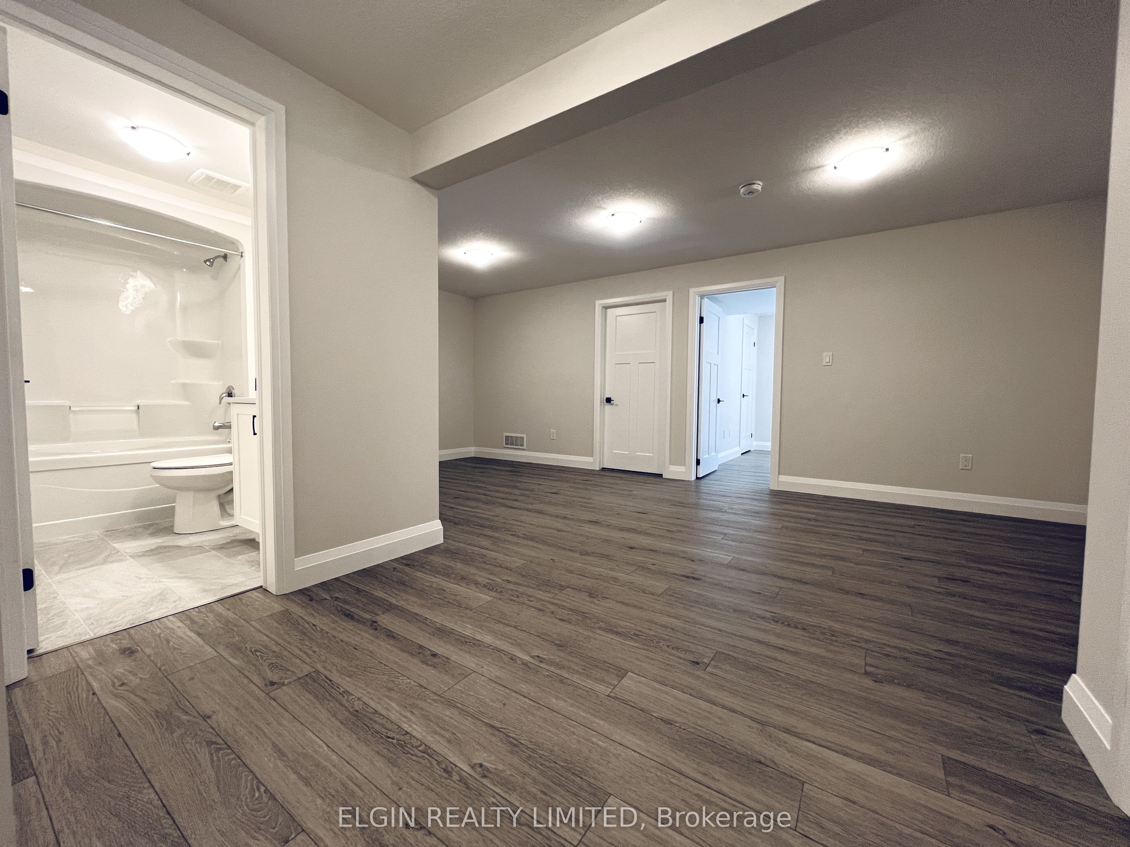 25-49 Royal Dornoch Drive Property Photo 32