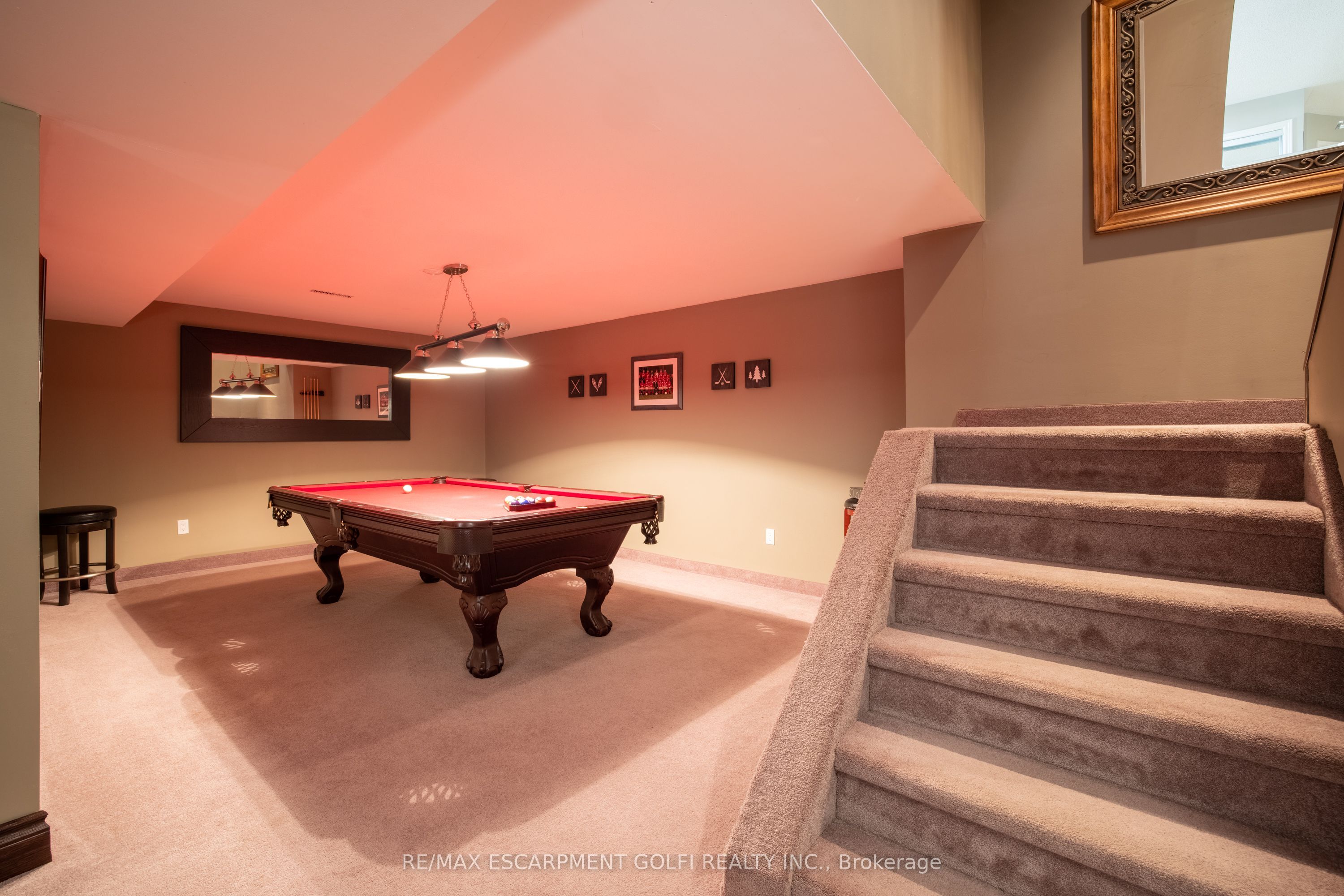 1 Cameron Lane Property Photo 25