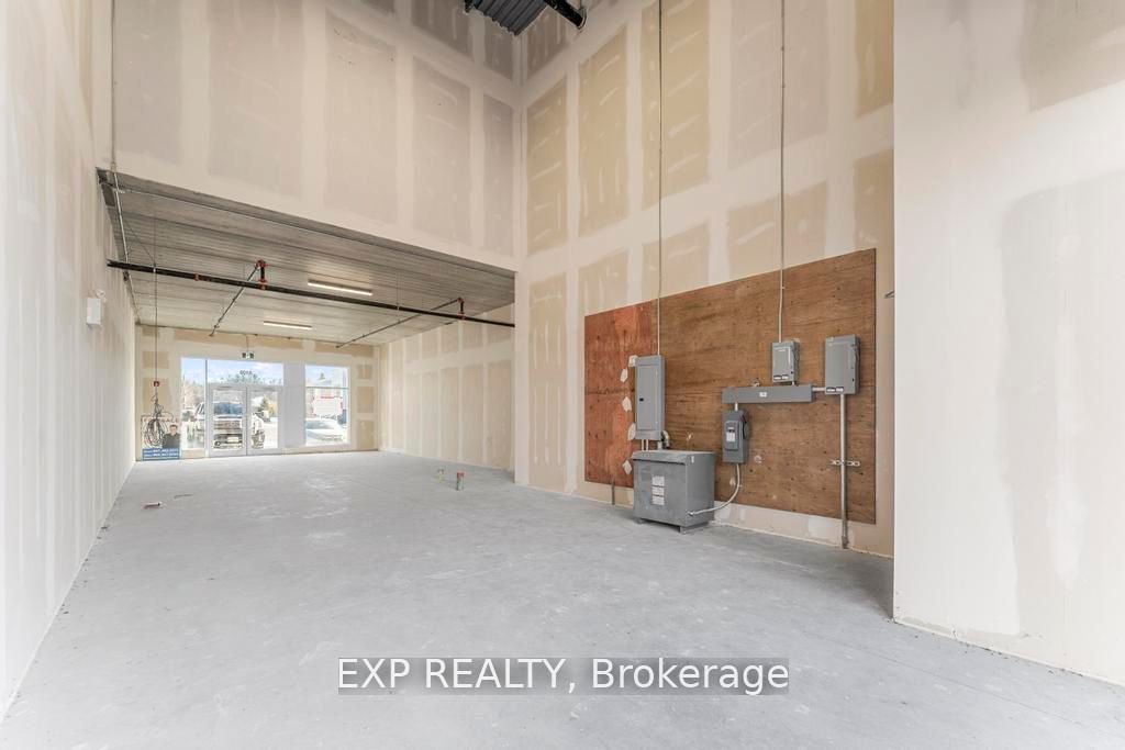 1042 Garner Road Property Photo 6