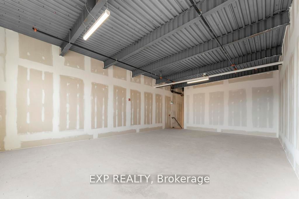 1042 Garner Road Property Photo 12