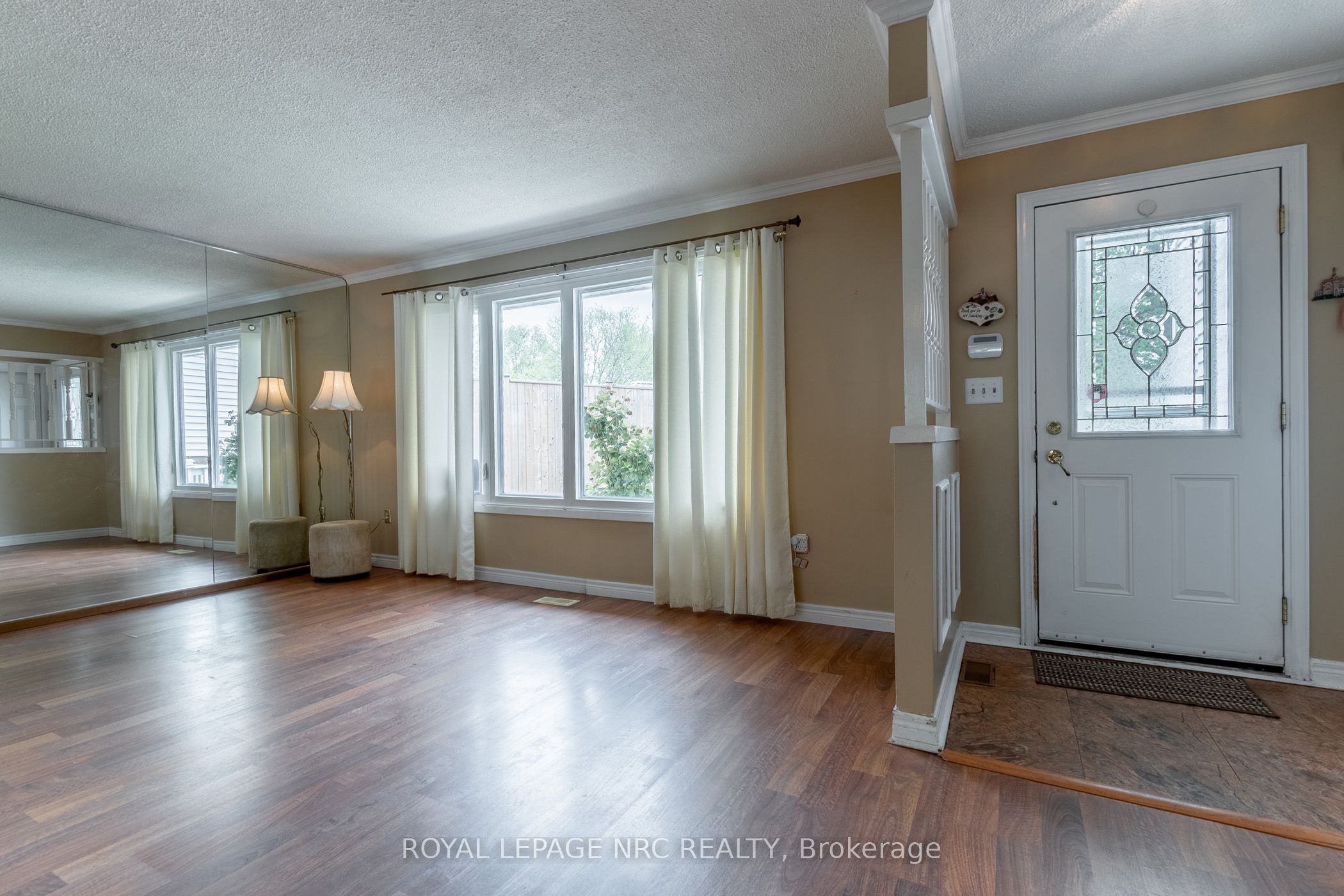 7404 Sandy Court Property Photo 5