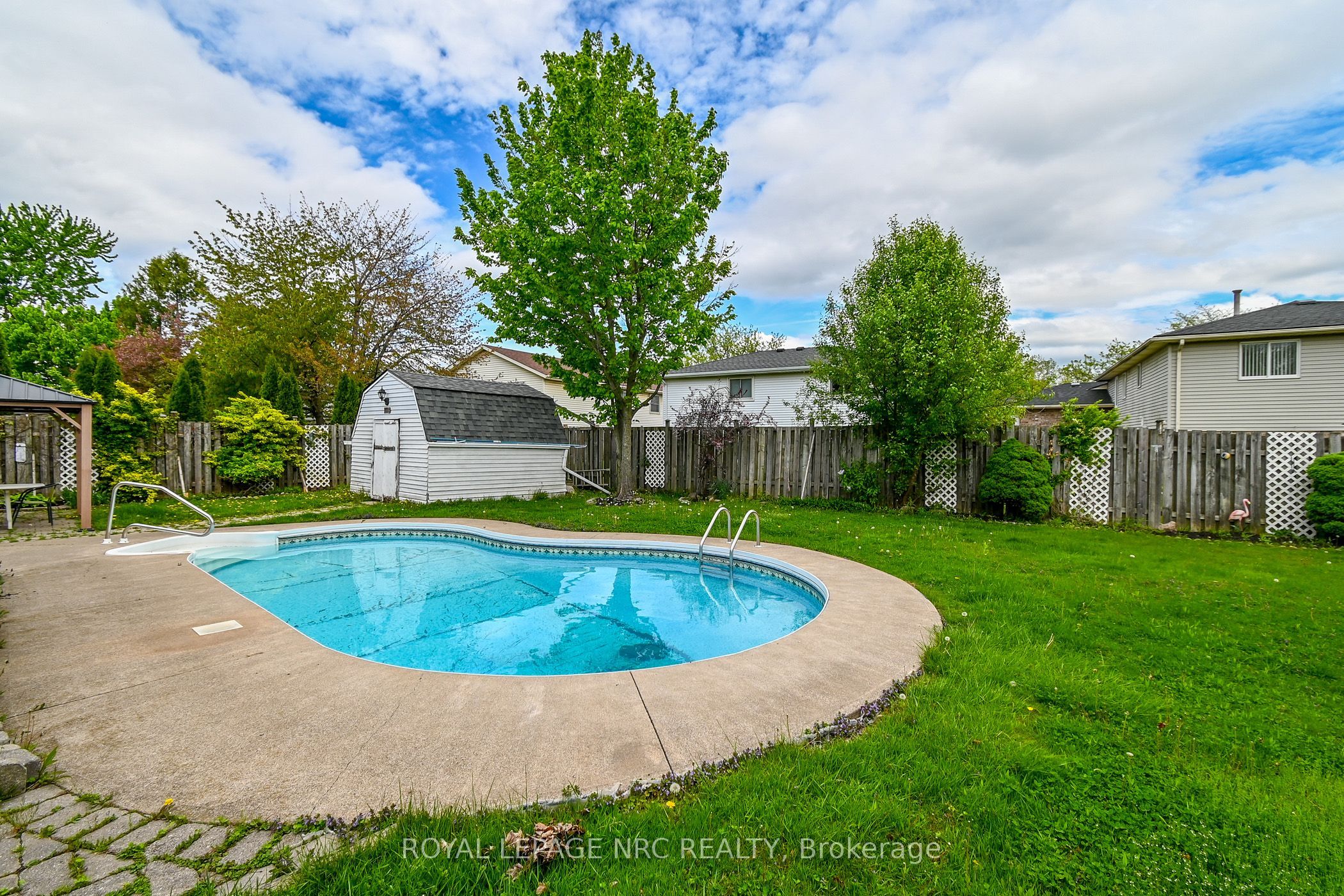 7404 Sandy Court Property Photo 27