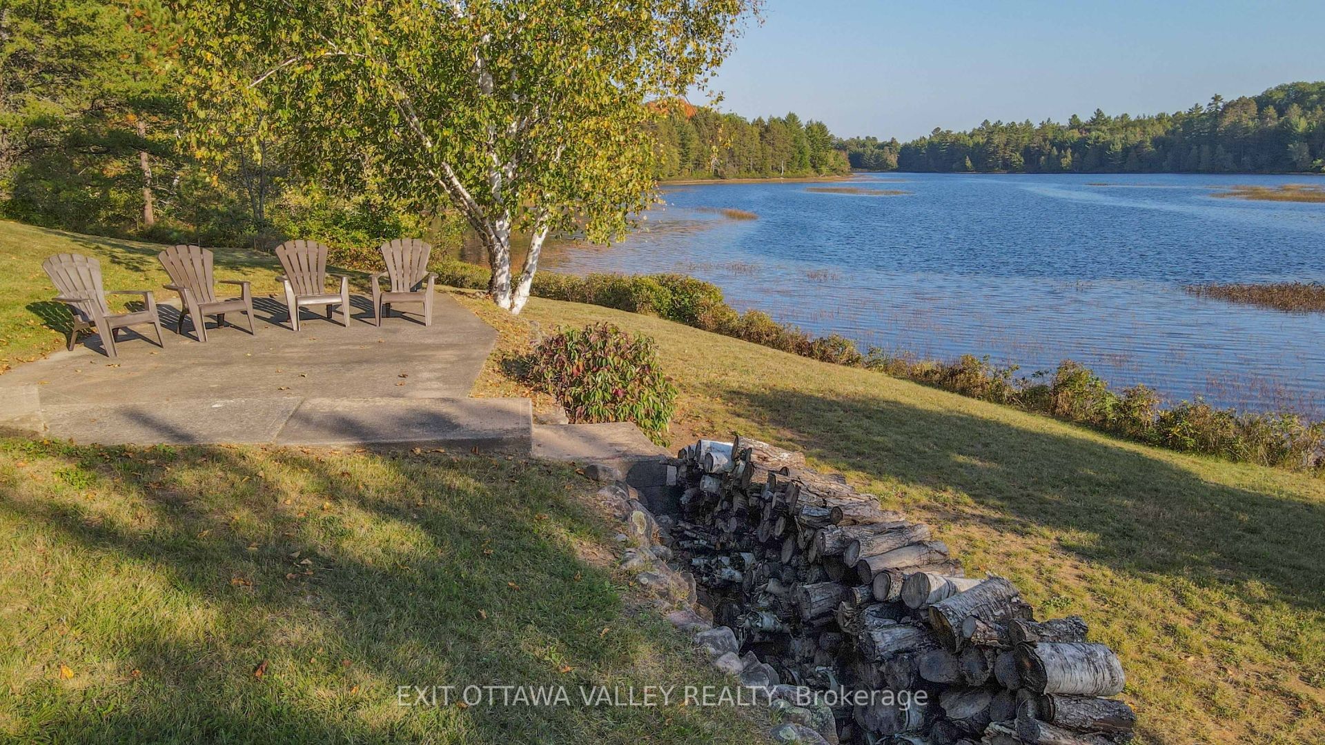 885 Gunns Road Property Photo 11