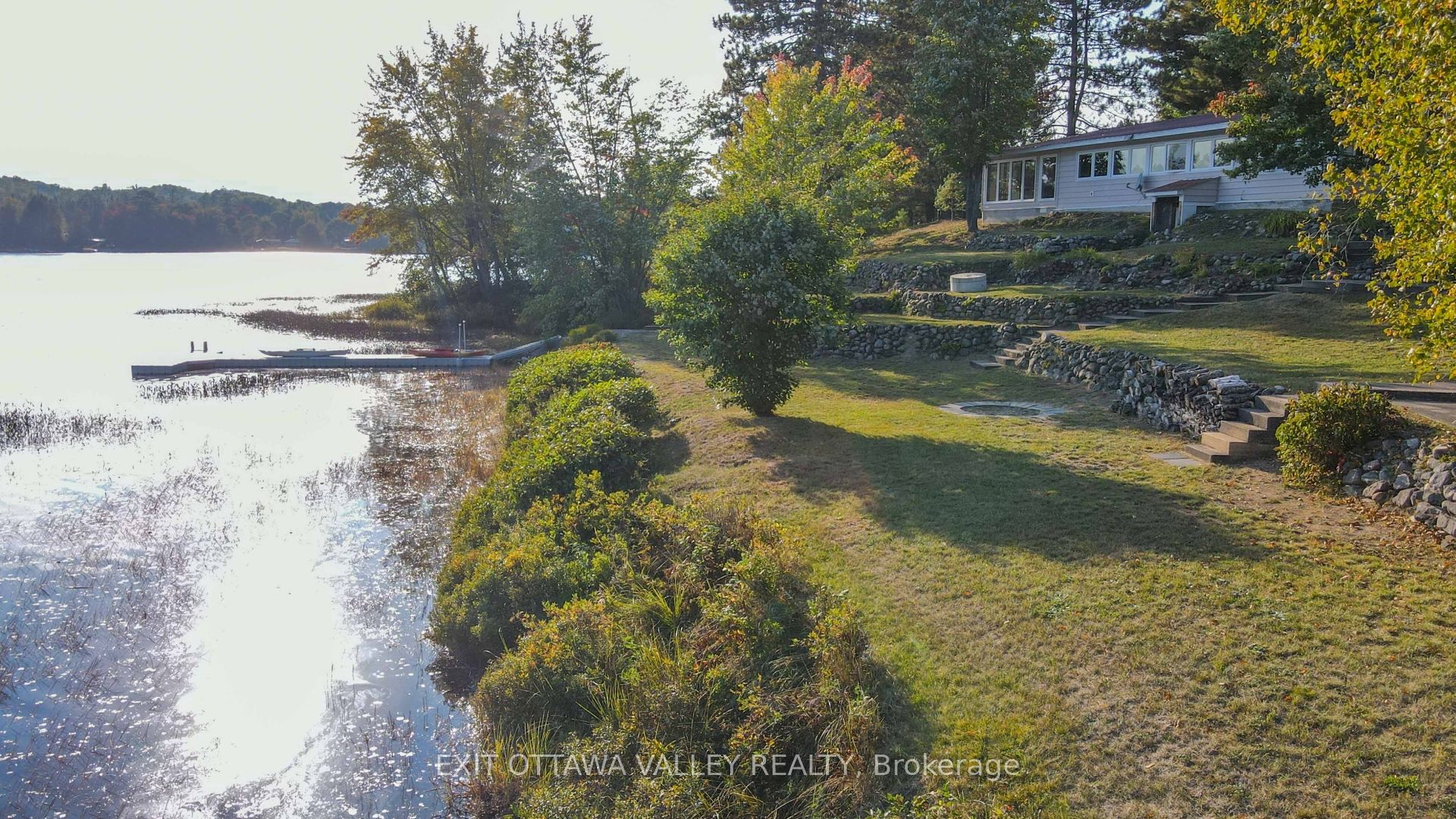 885 Gunns Road Property Photo 12