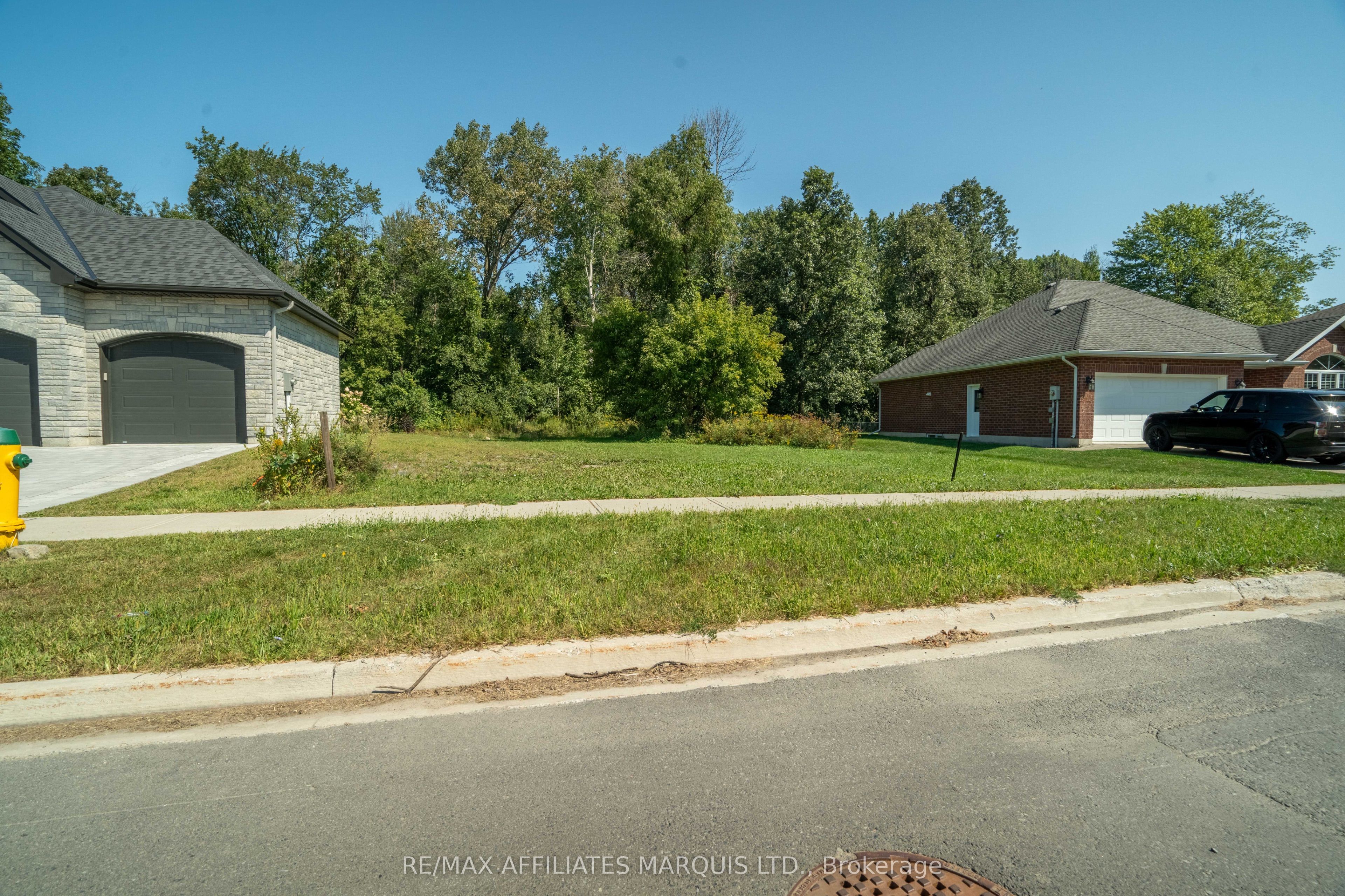 1265 Riverdale Avenue Property Photo