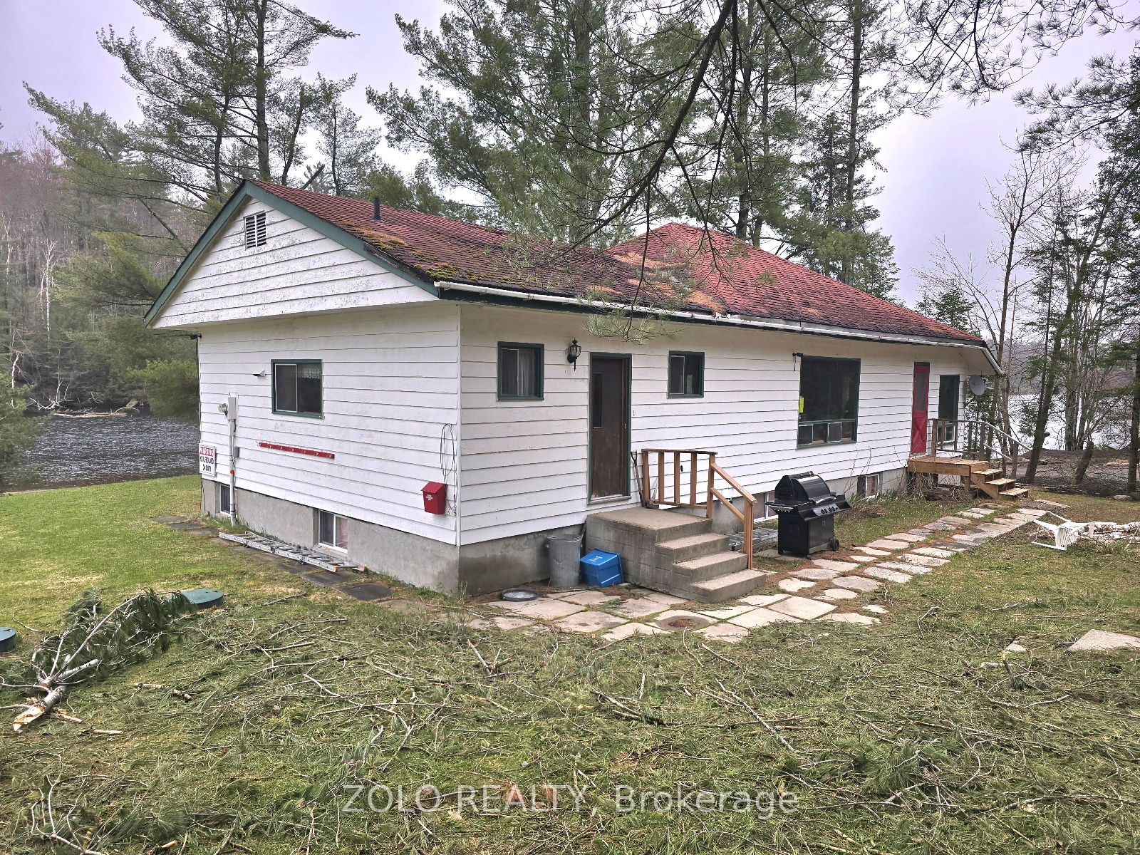 1033 Ashley Ln Property Photo 16