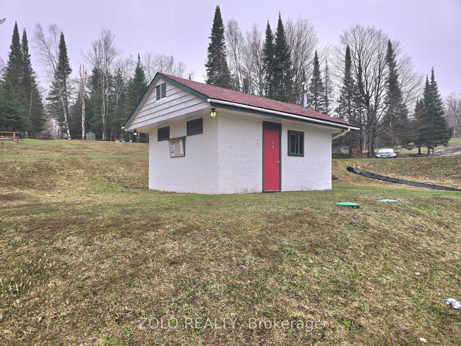 1033 Ashley Ln Property Photo 18
