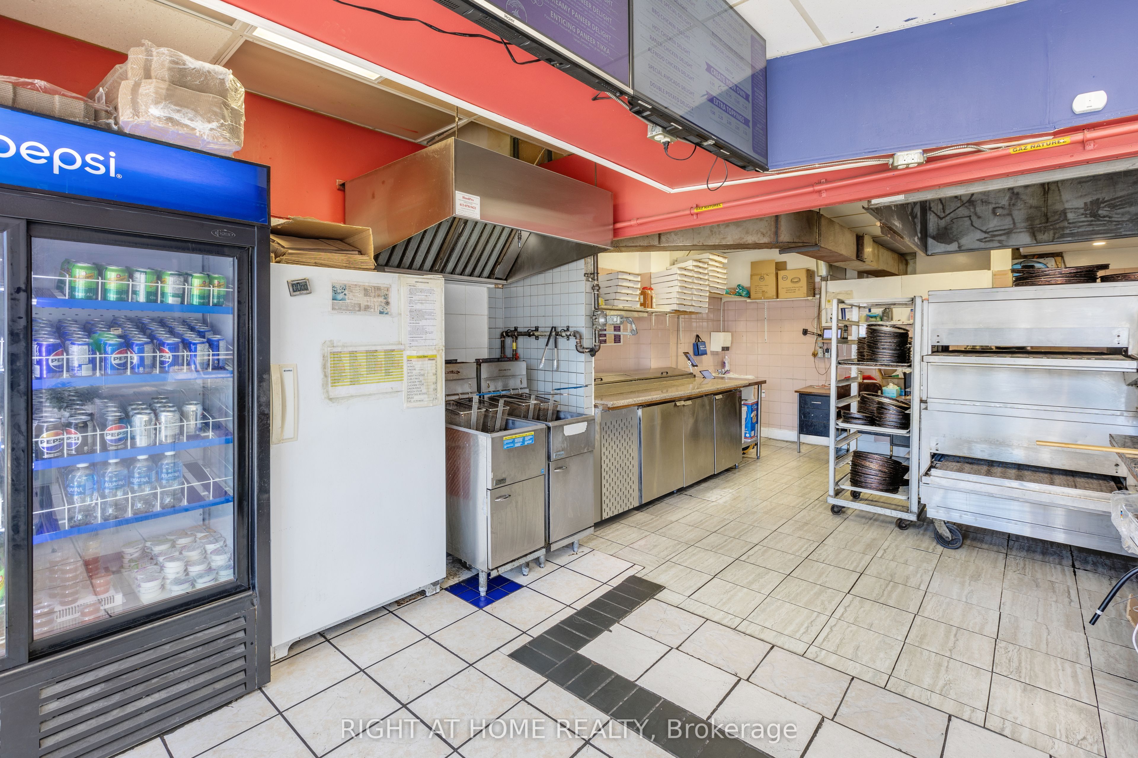 1012 Merivale Road Property Photo 7