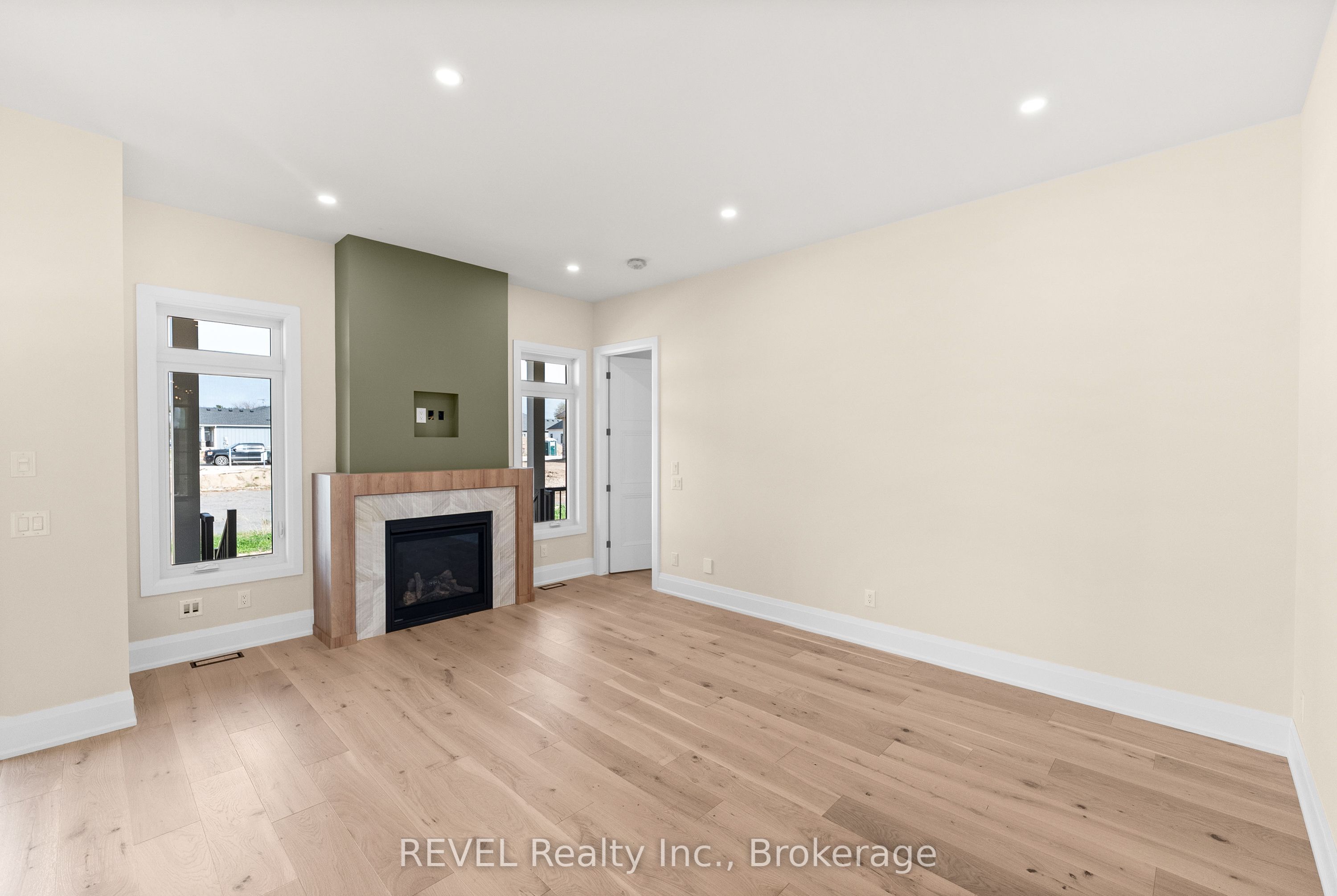 15 Oakley Drive Property Photo 18