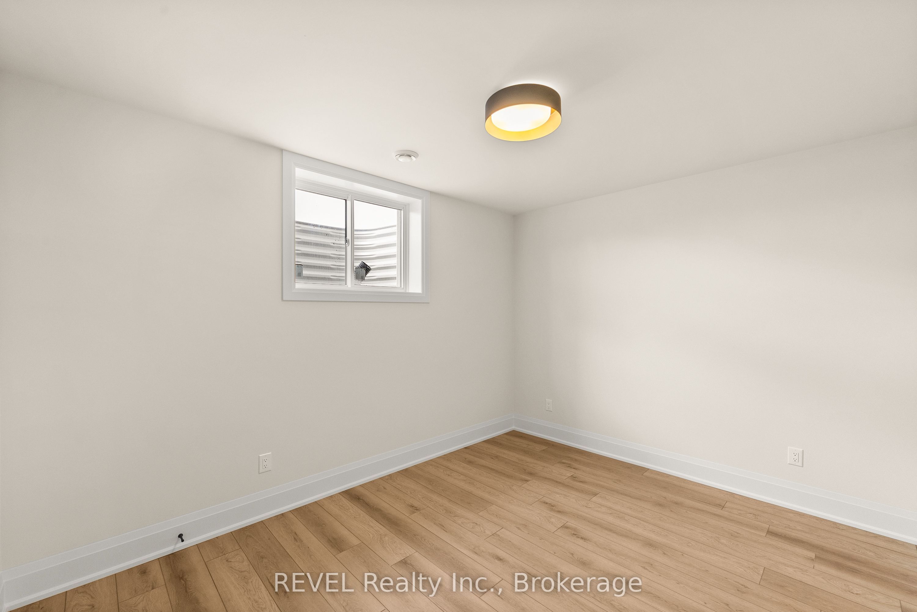 15 Oakley Drive Property Photo 31