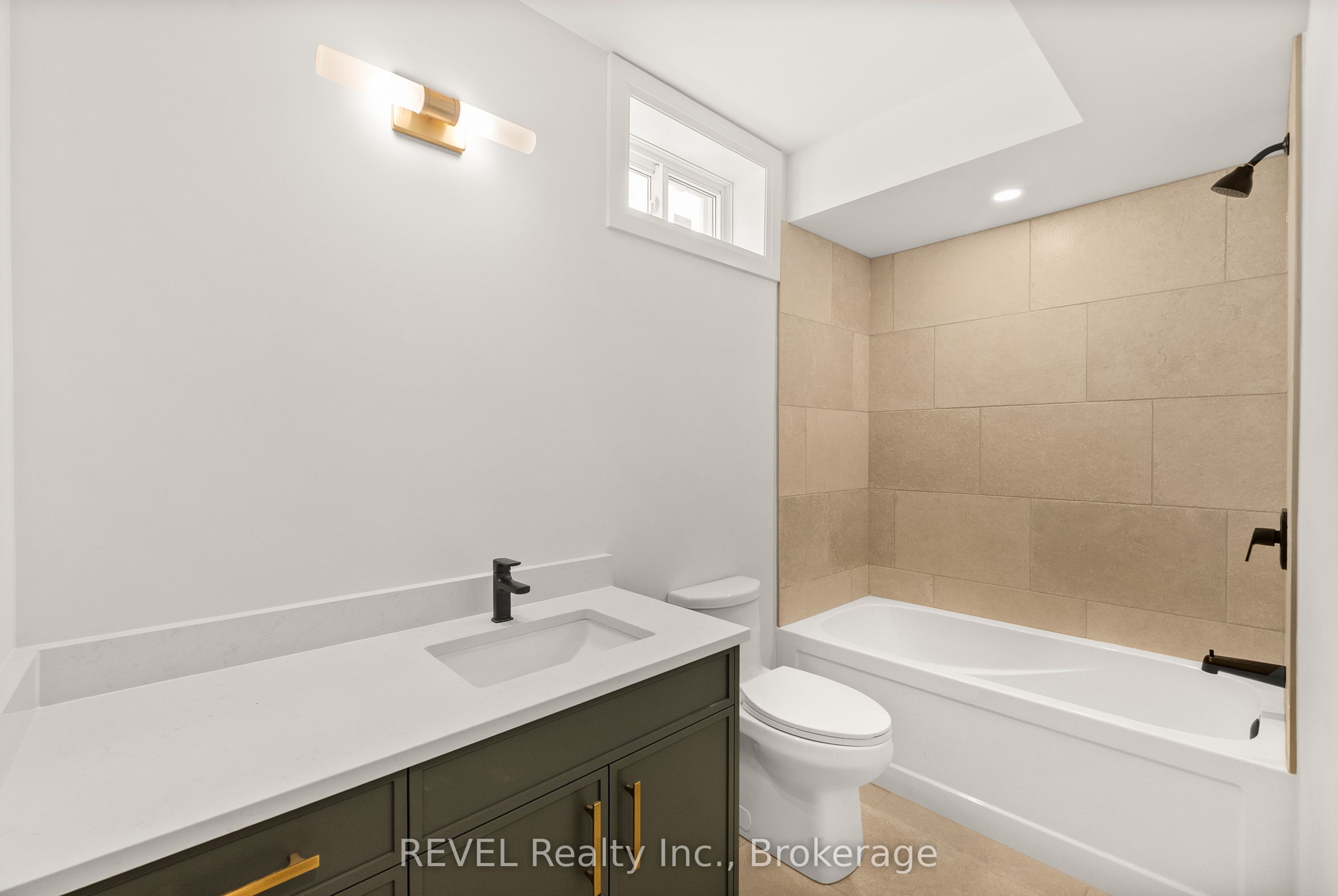 15 Oakley Drive Property Photo 36