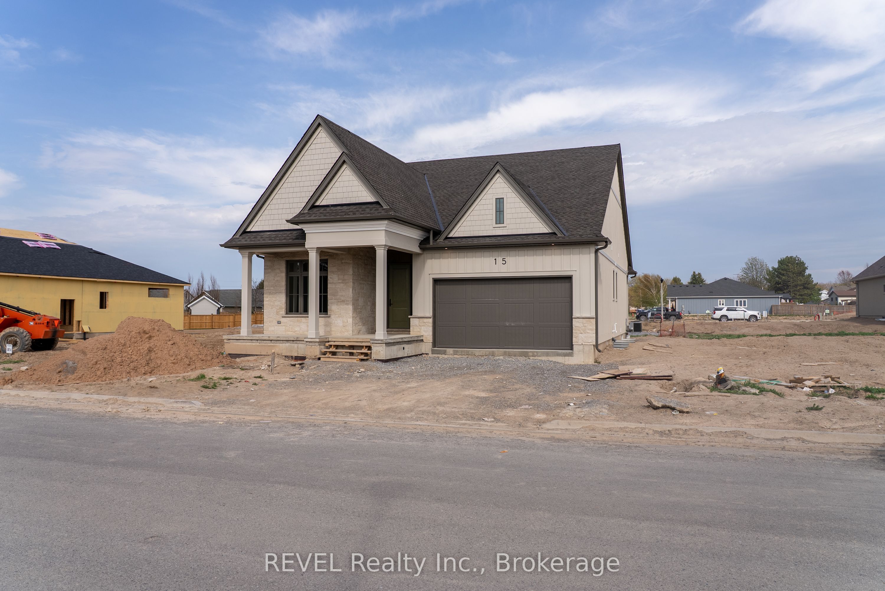 15 Oakley Drive Property Photo 40
