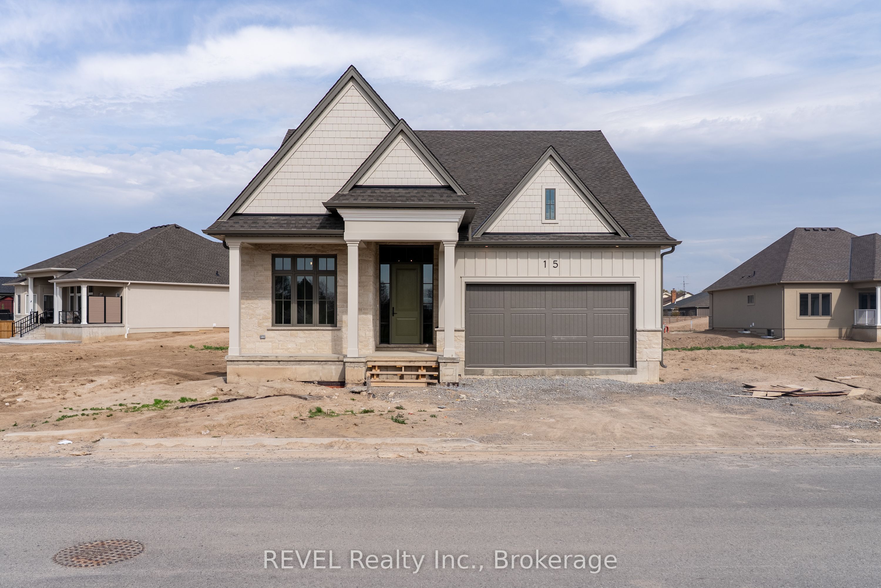 15 Oakley Drive Property Photo 41