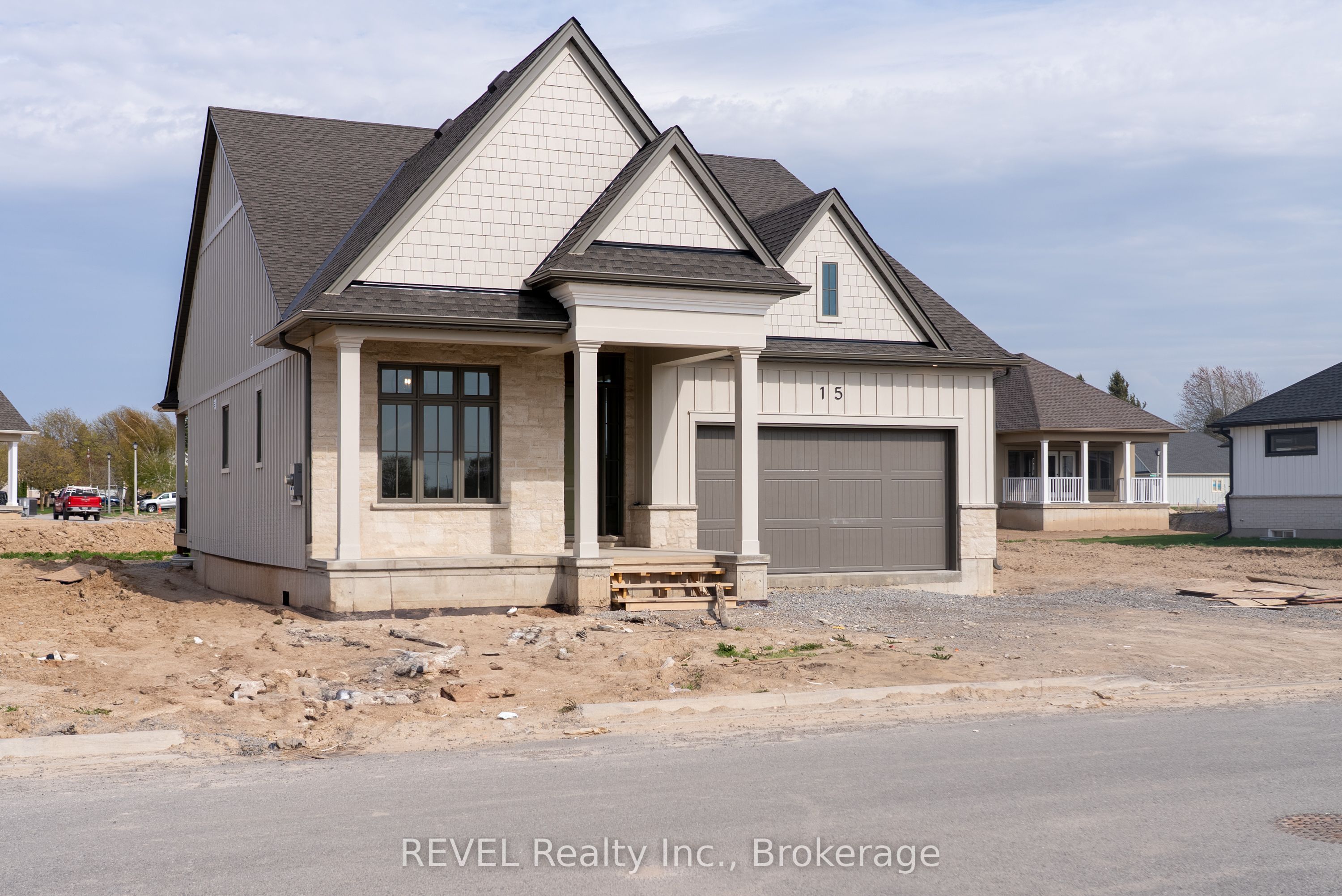 15 Oakley Drive Property Photo 42