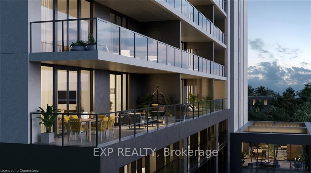 #605 - 741 King Street Property Photo 2