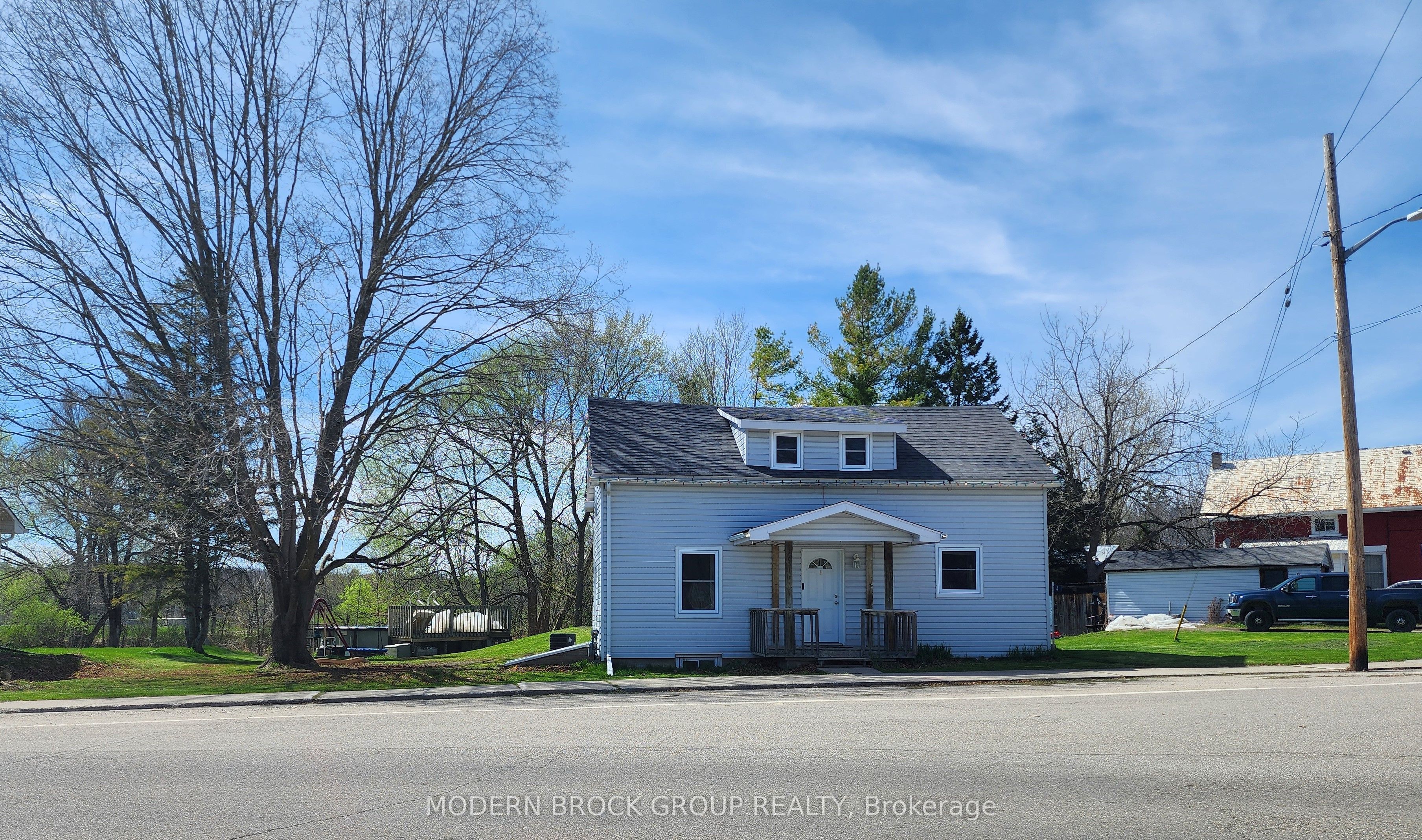 4 Main Street