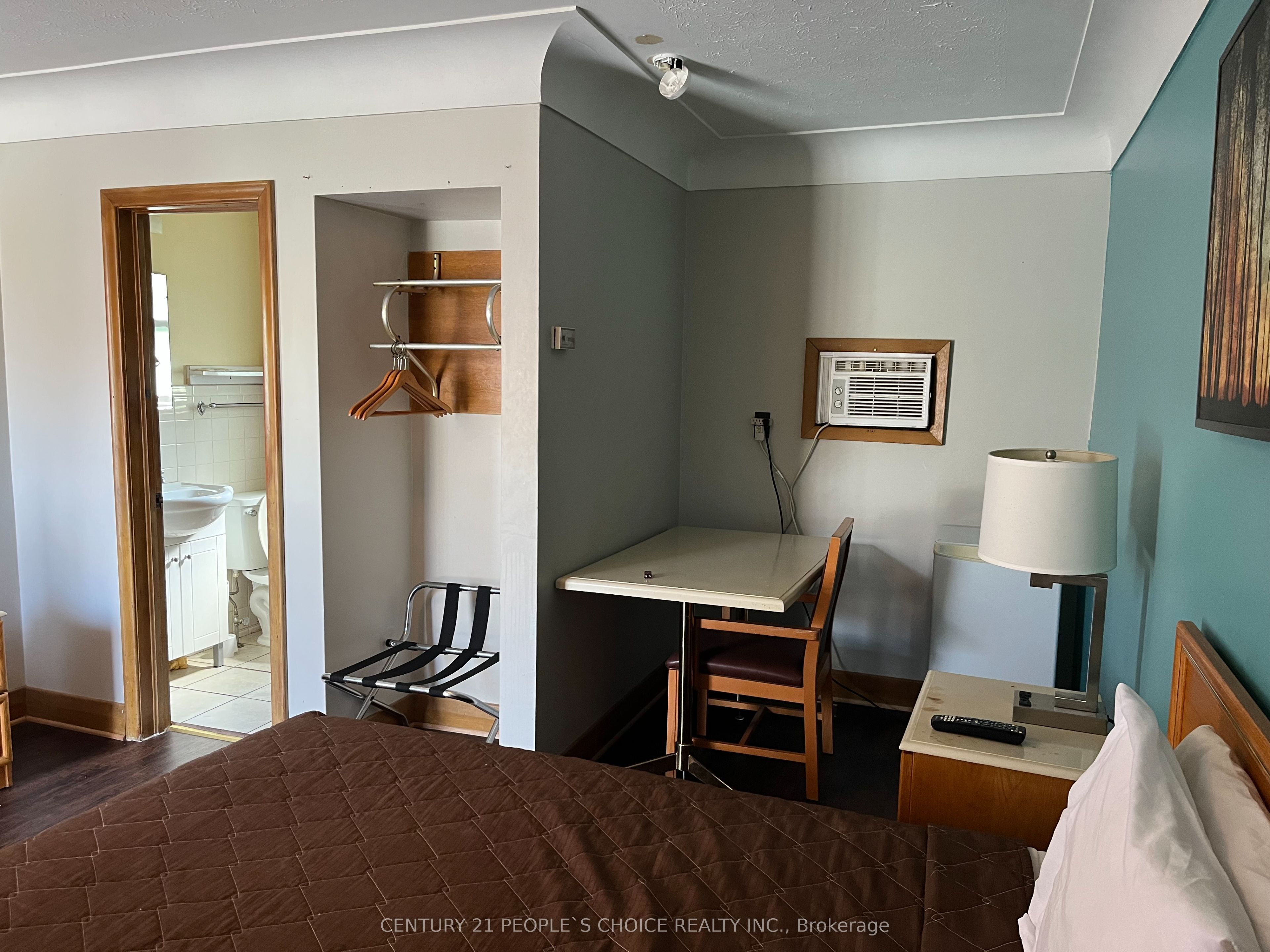 9194 Talbot Trail Blenheim Property Photo 7