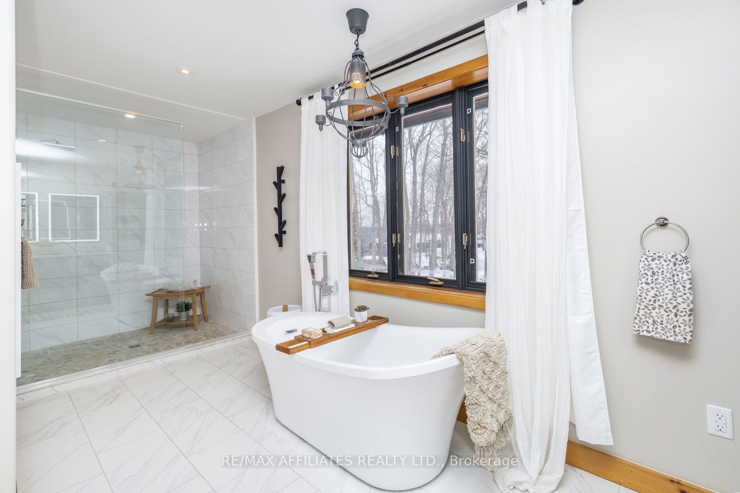 122 Red Rock Bay Road Property Photo 23