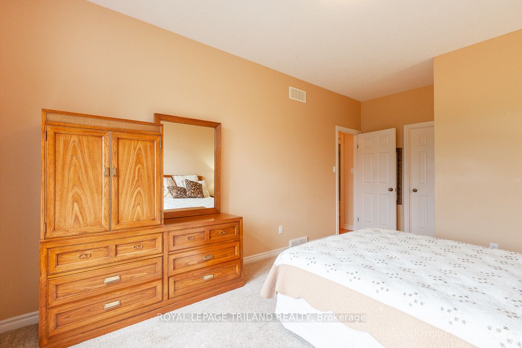 #231 - 600 Hyde Park Road Property Photo 33