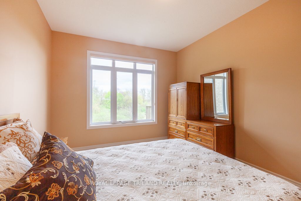 #231 - 600 Hyde Park Road Property Photo 35