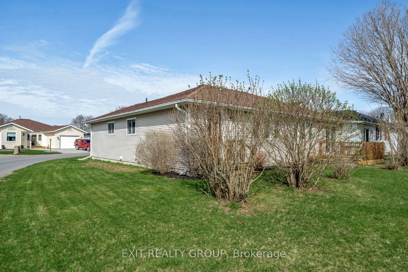 11 Monroe Court Property Photo 48