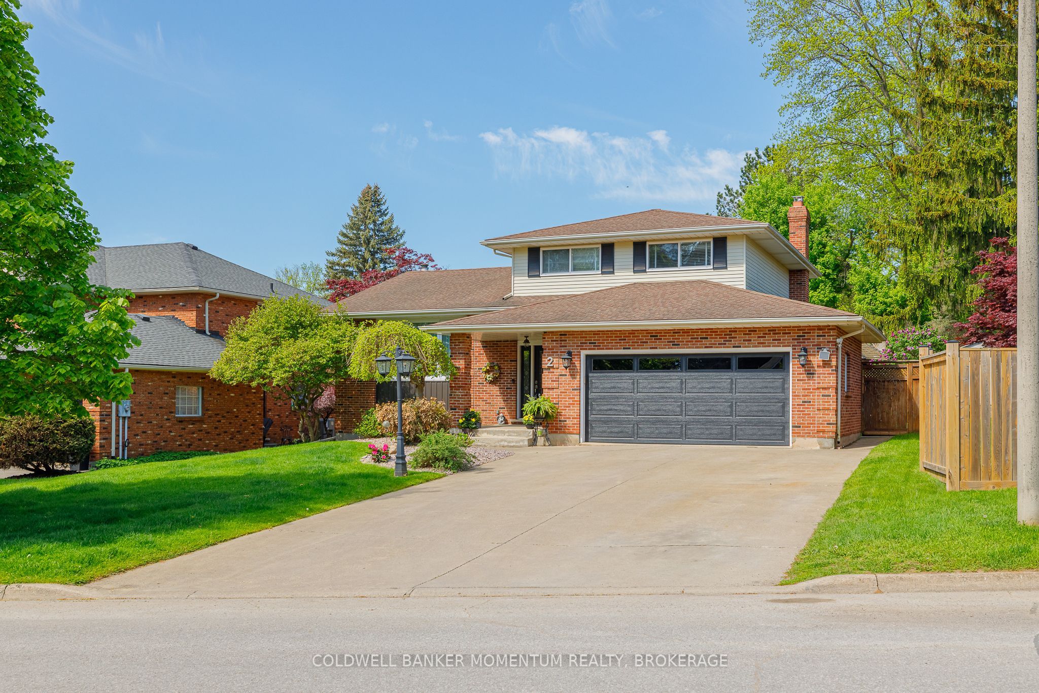 2 Greenvale Court Property Photo 3