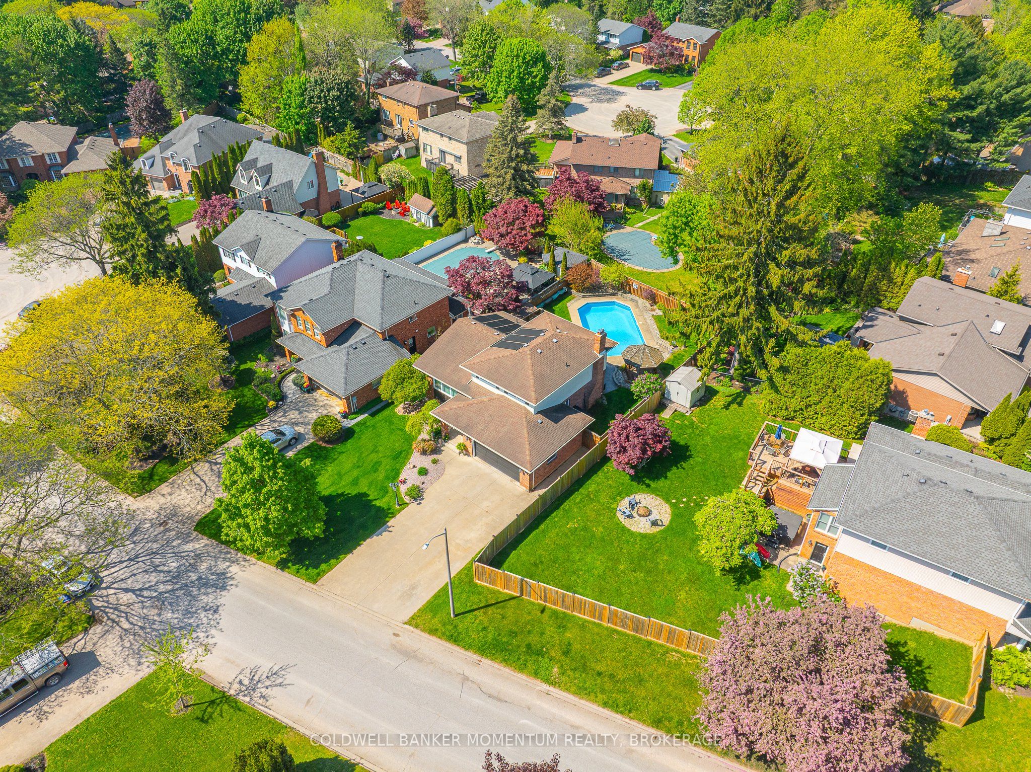 2 Greenvale Court Property Photo 45