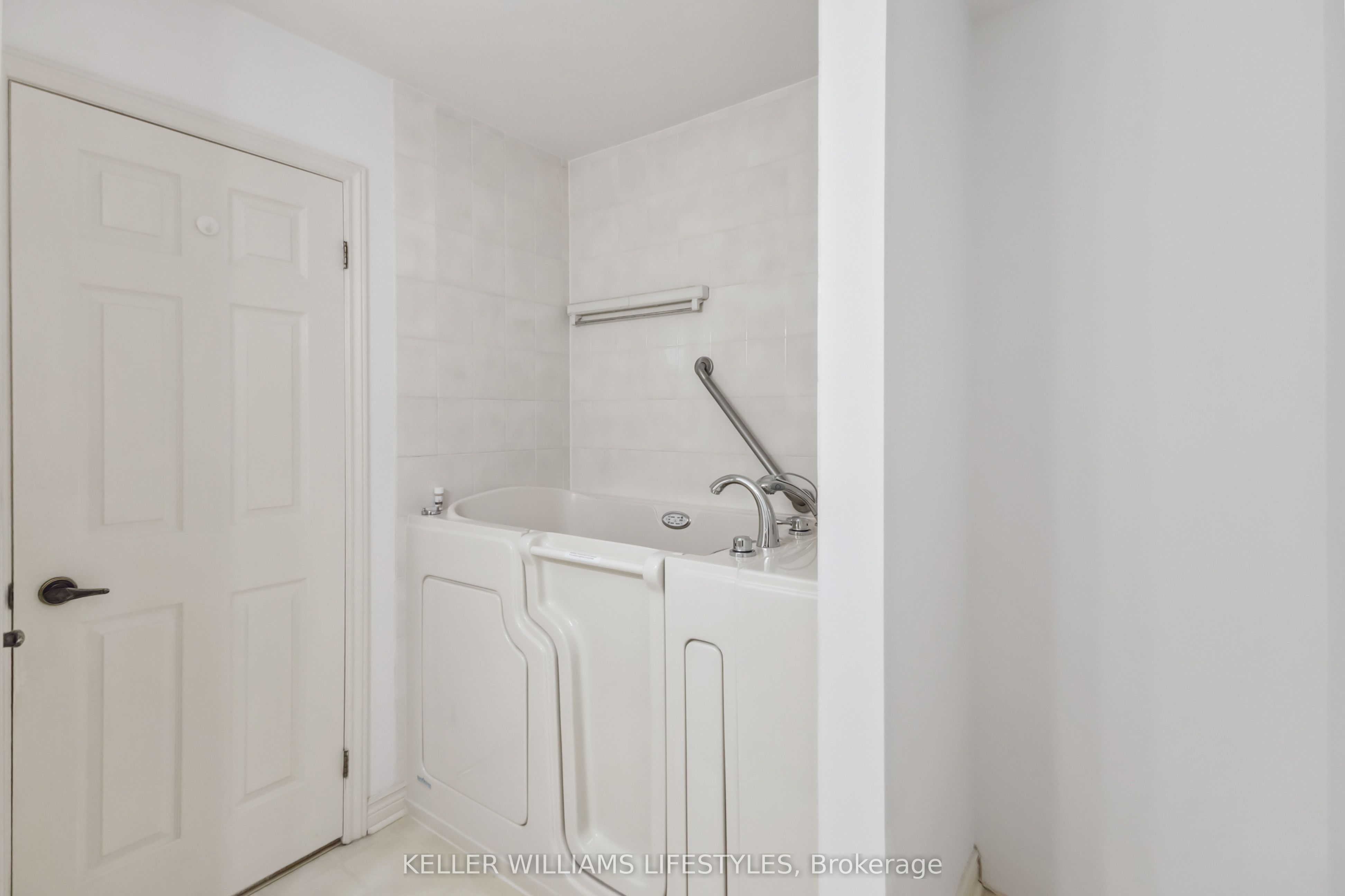 163 Pine Valley Drive 36 Property Photo 27