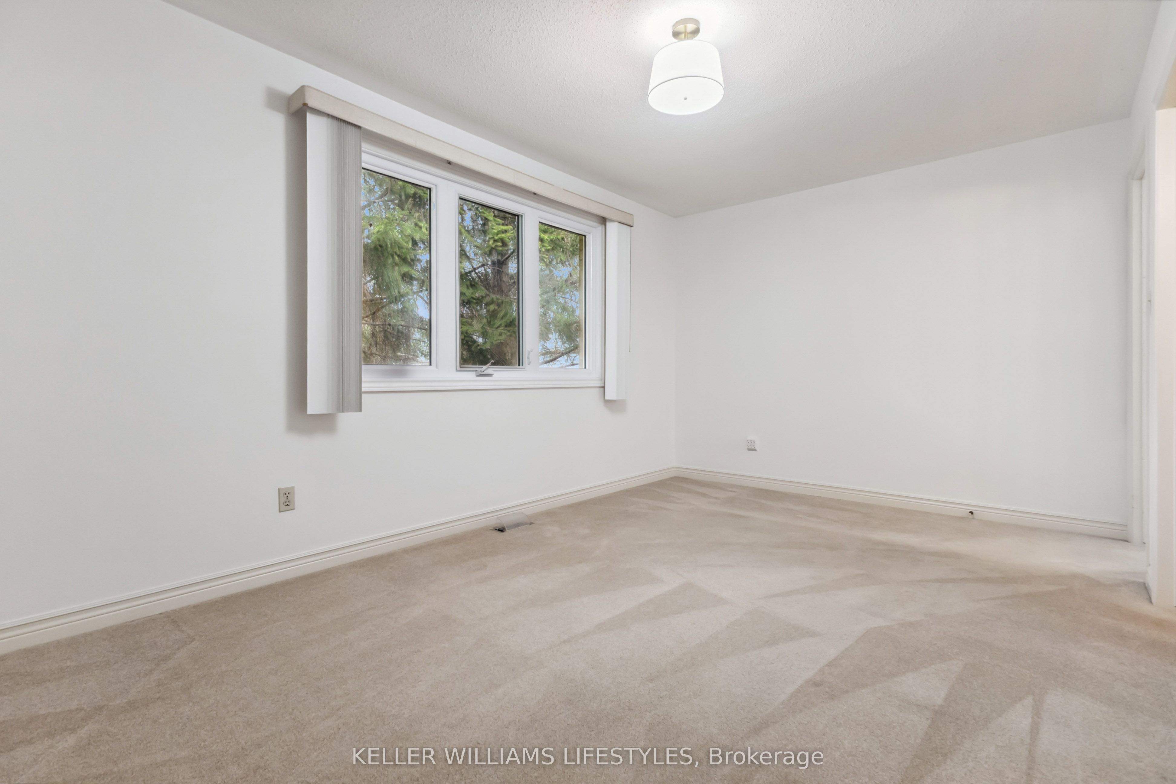 163 Pine Valley Drive 36 Property Photo 32