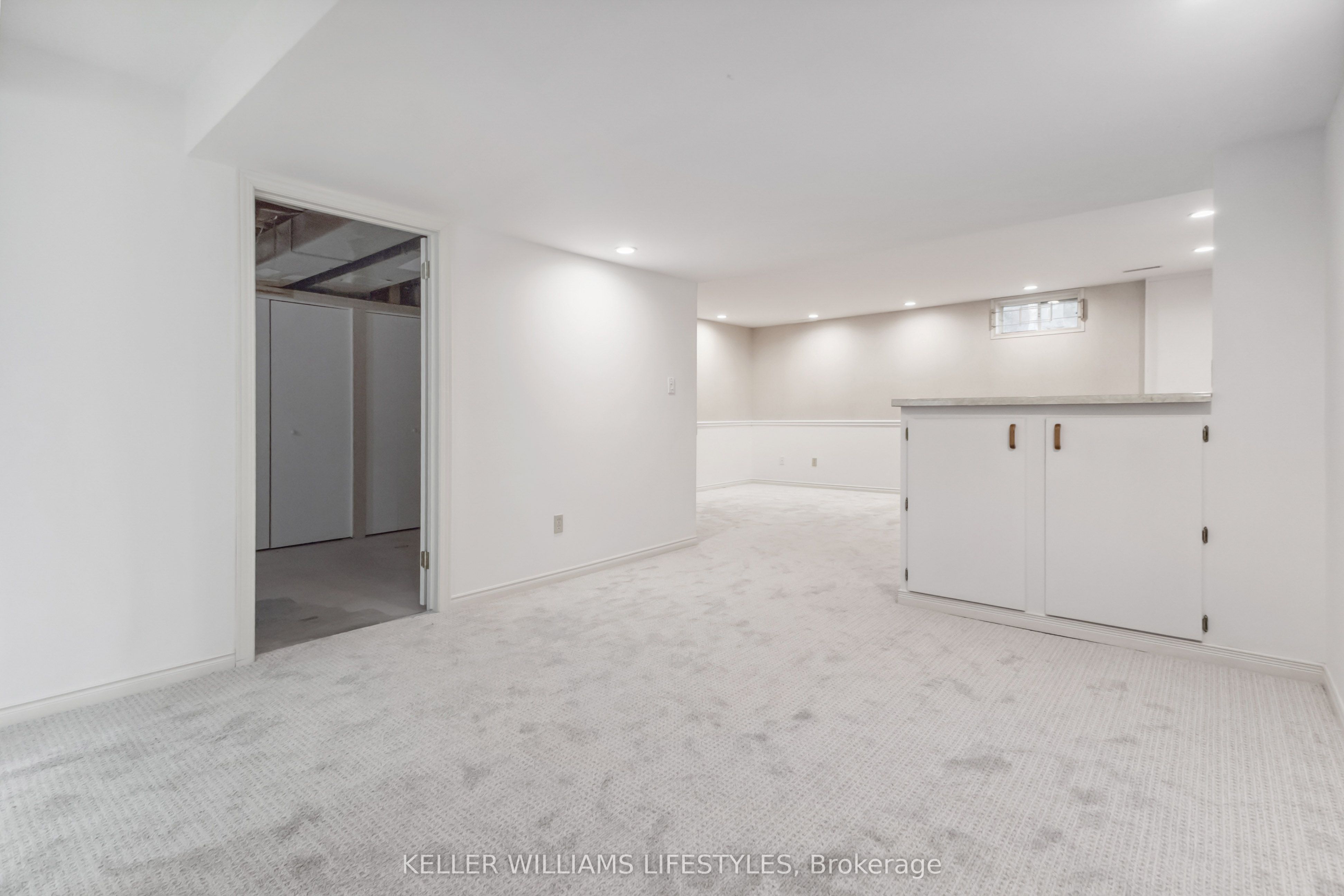 163 Pine Valley Drive 36 Property Photo 35
