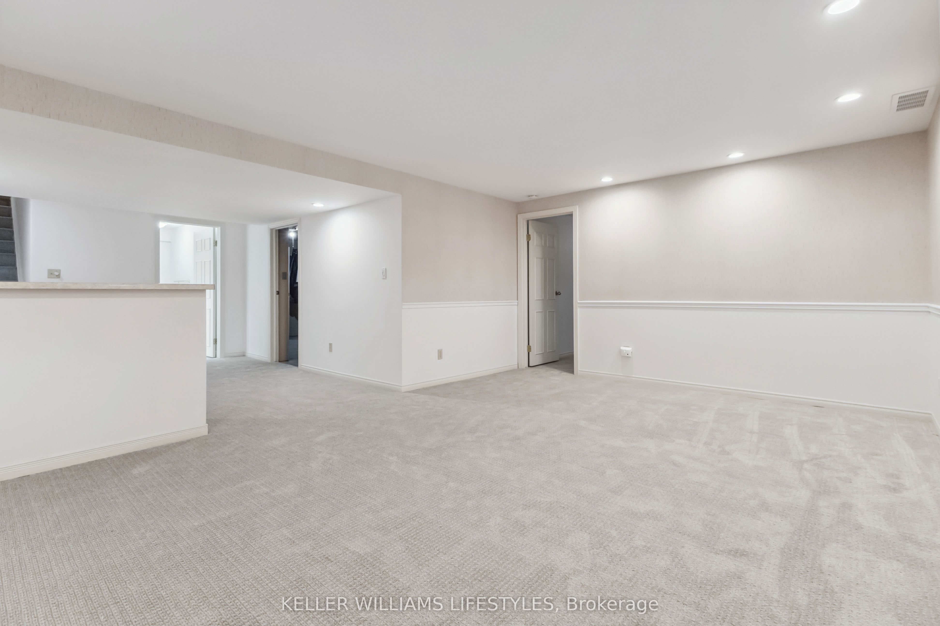 163 Pine Valley Drive 36 Property Photo 38