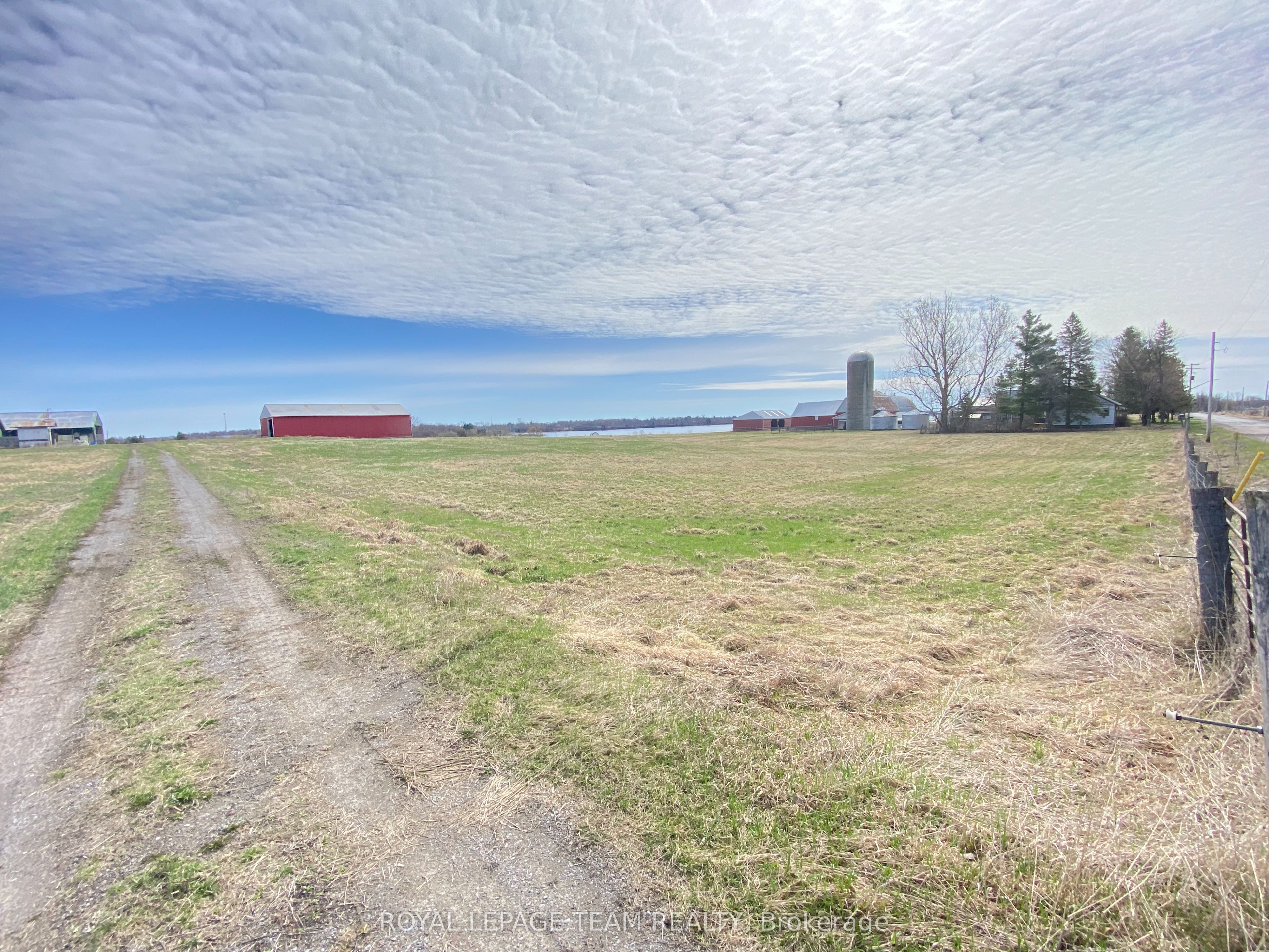 210 E Baskin Drive E Property Photo 16