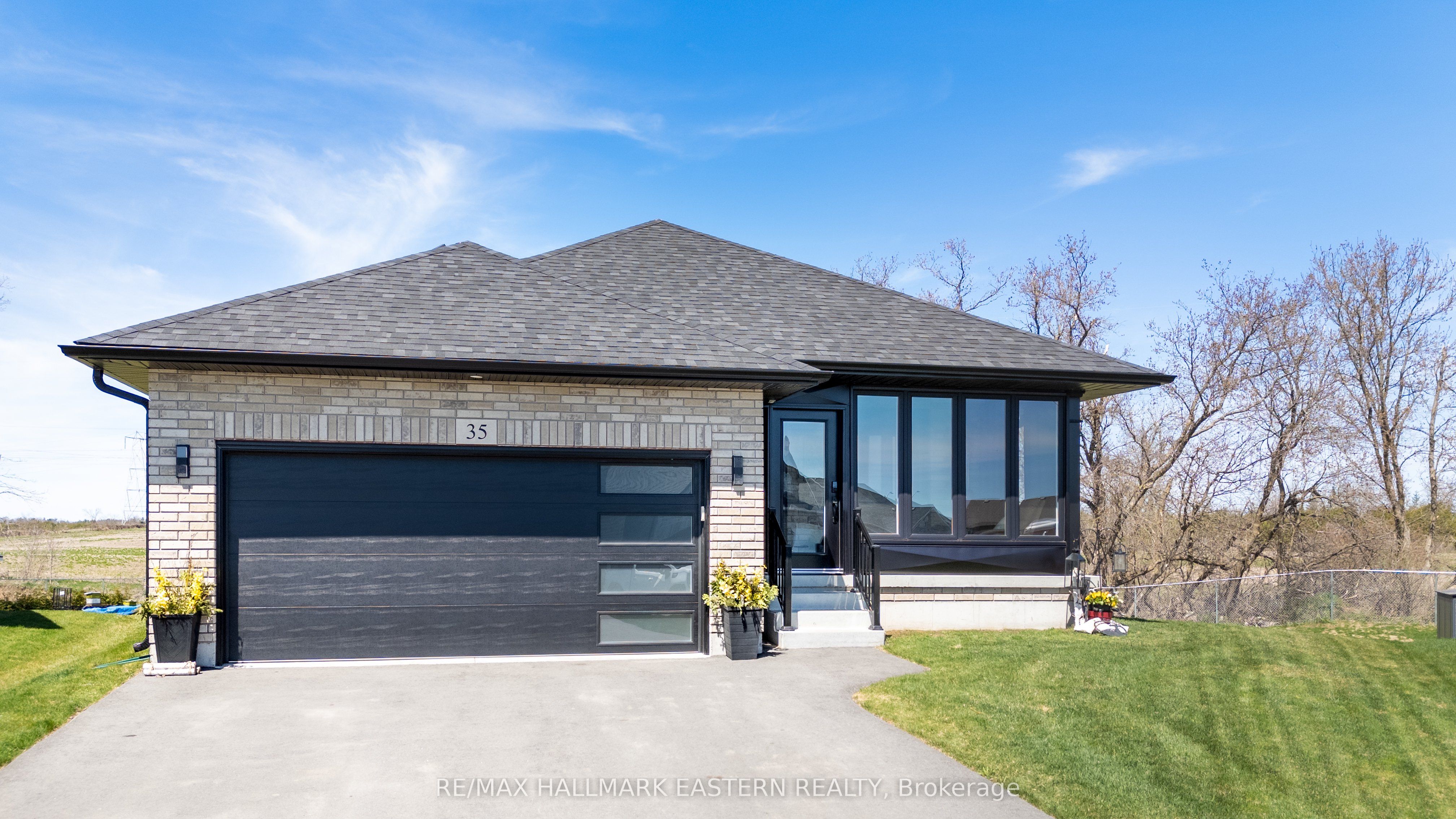 35 Keeler Court Property Photo