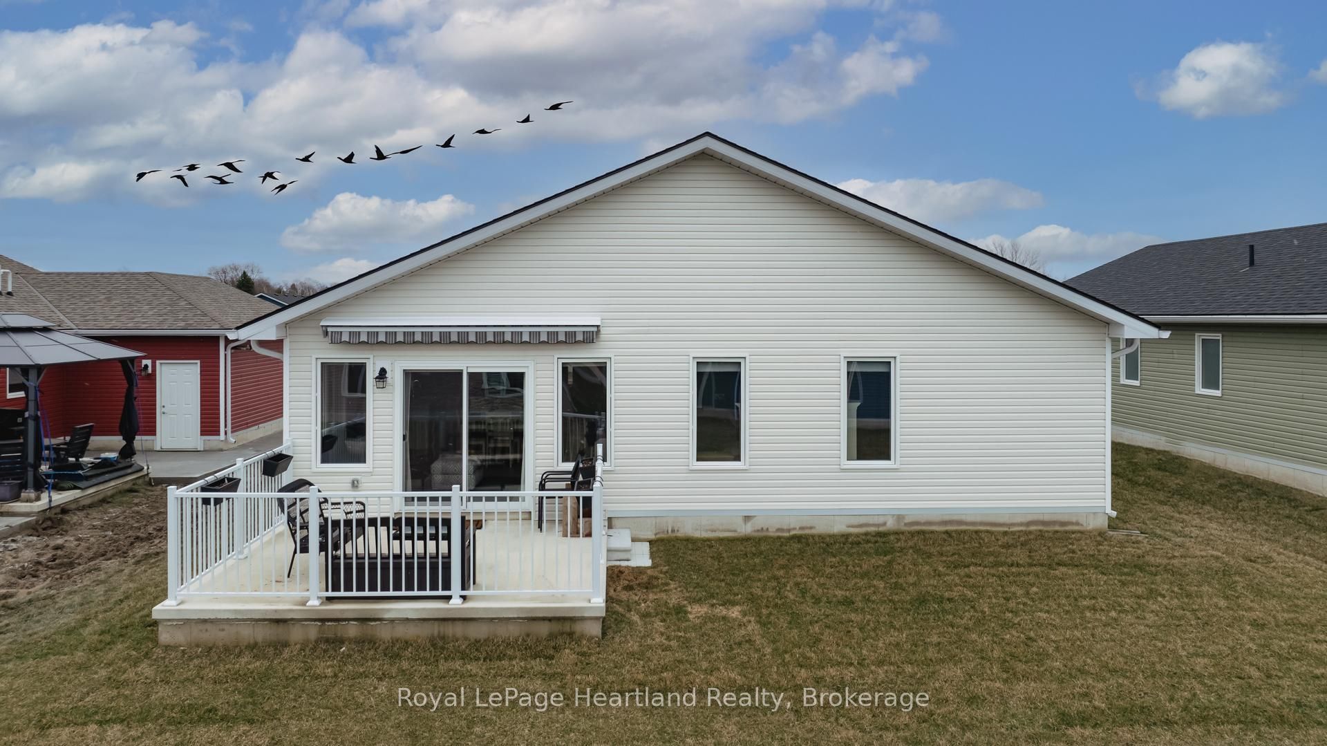 188 Lake Breeze Drive Property Photo 37