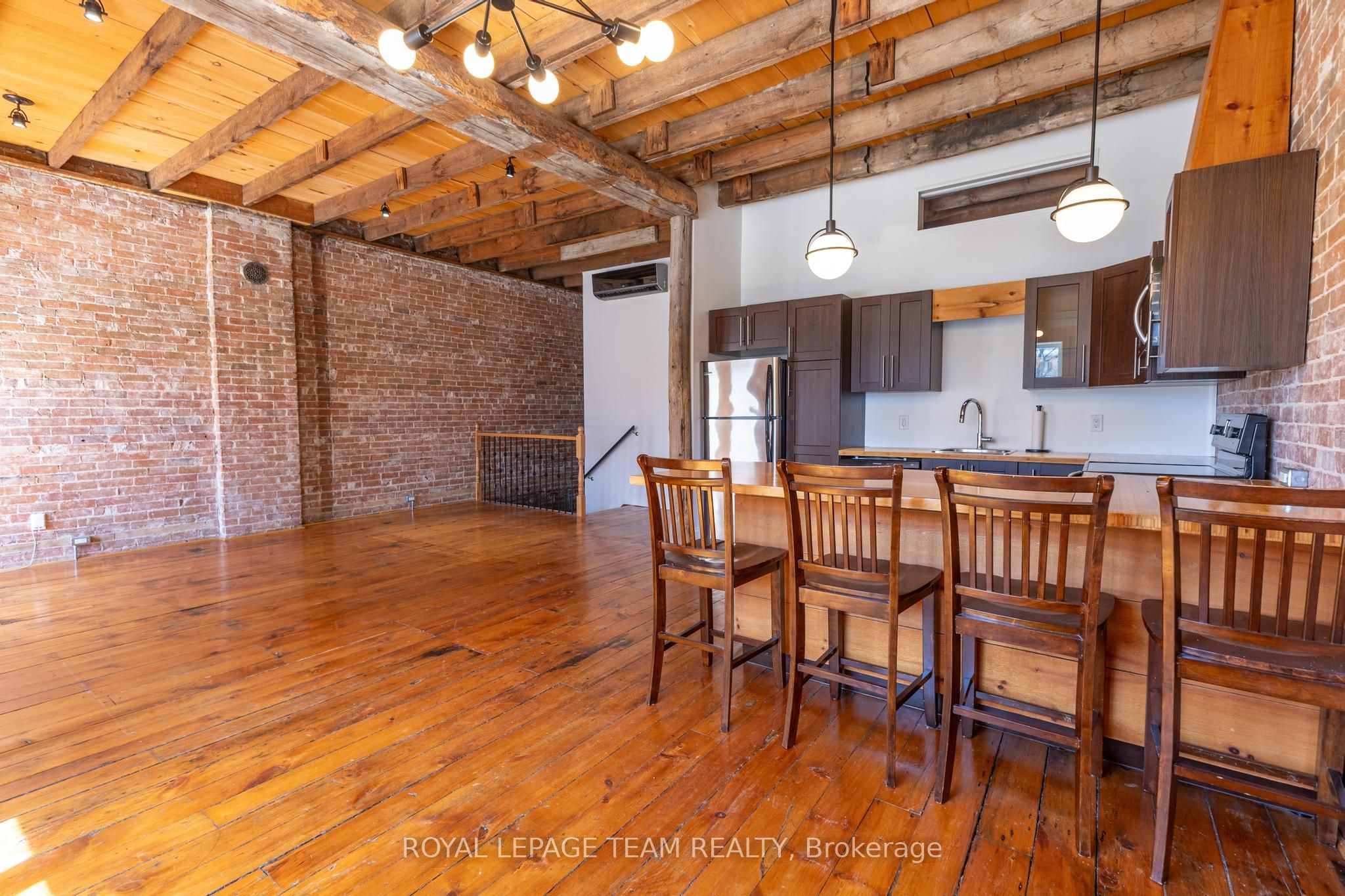 14 Elgin Street W Property Photo 11