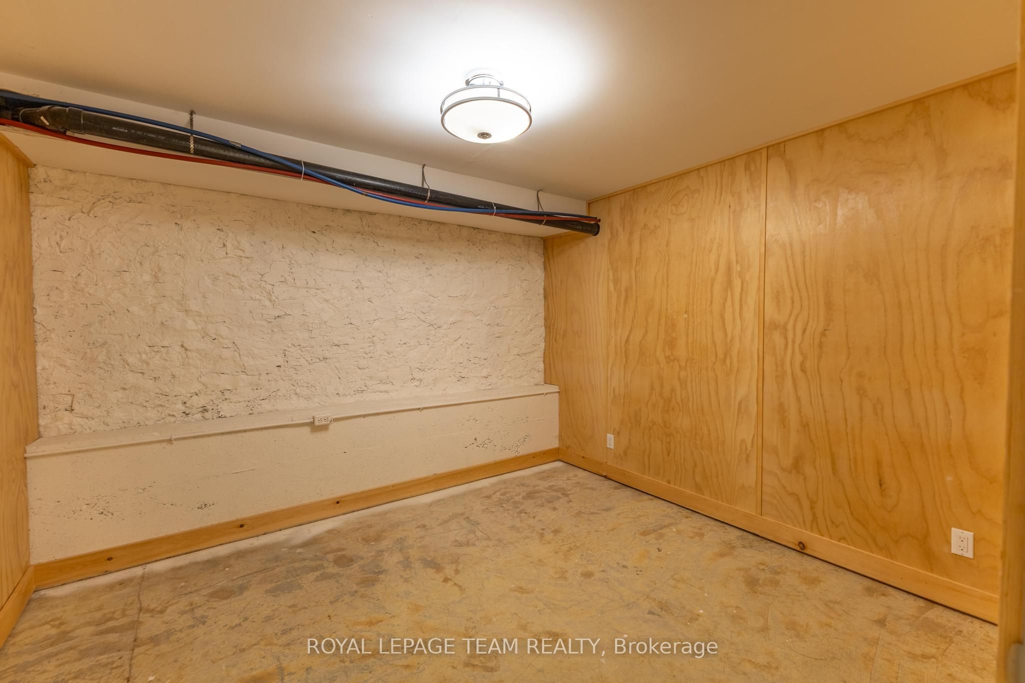 14 Elgin Street W Property Photo 29