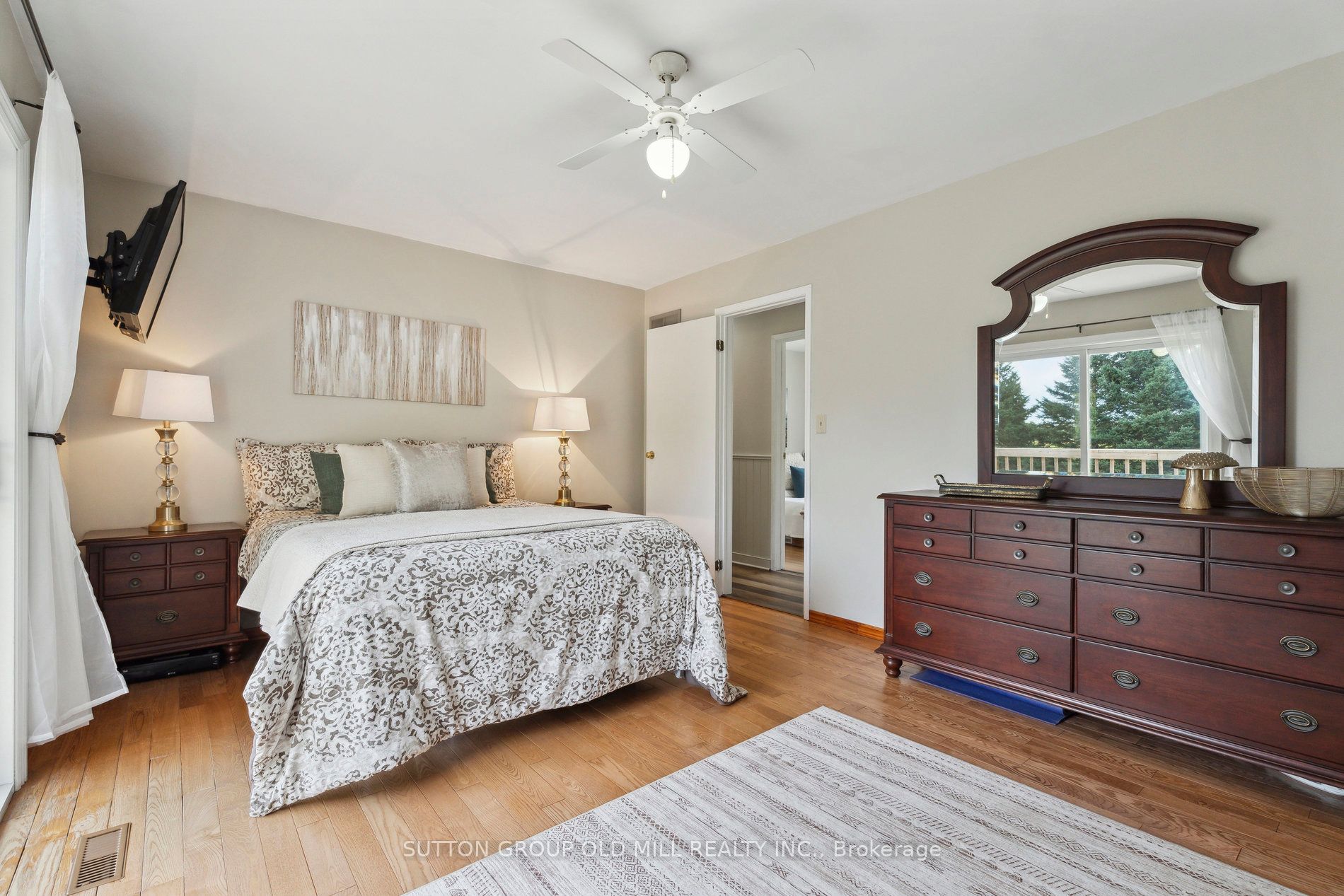 2 Menary Dr Property Photo 13