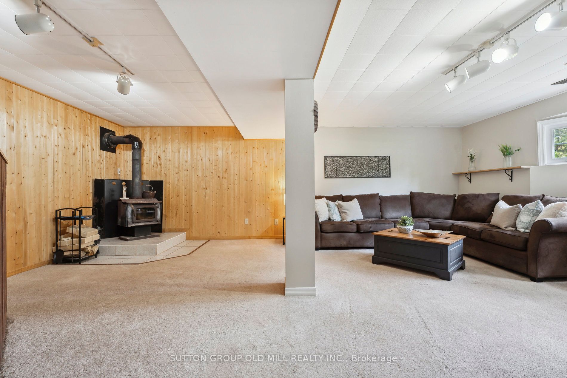 2 Menary Dr Property Photo 19