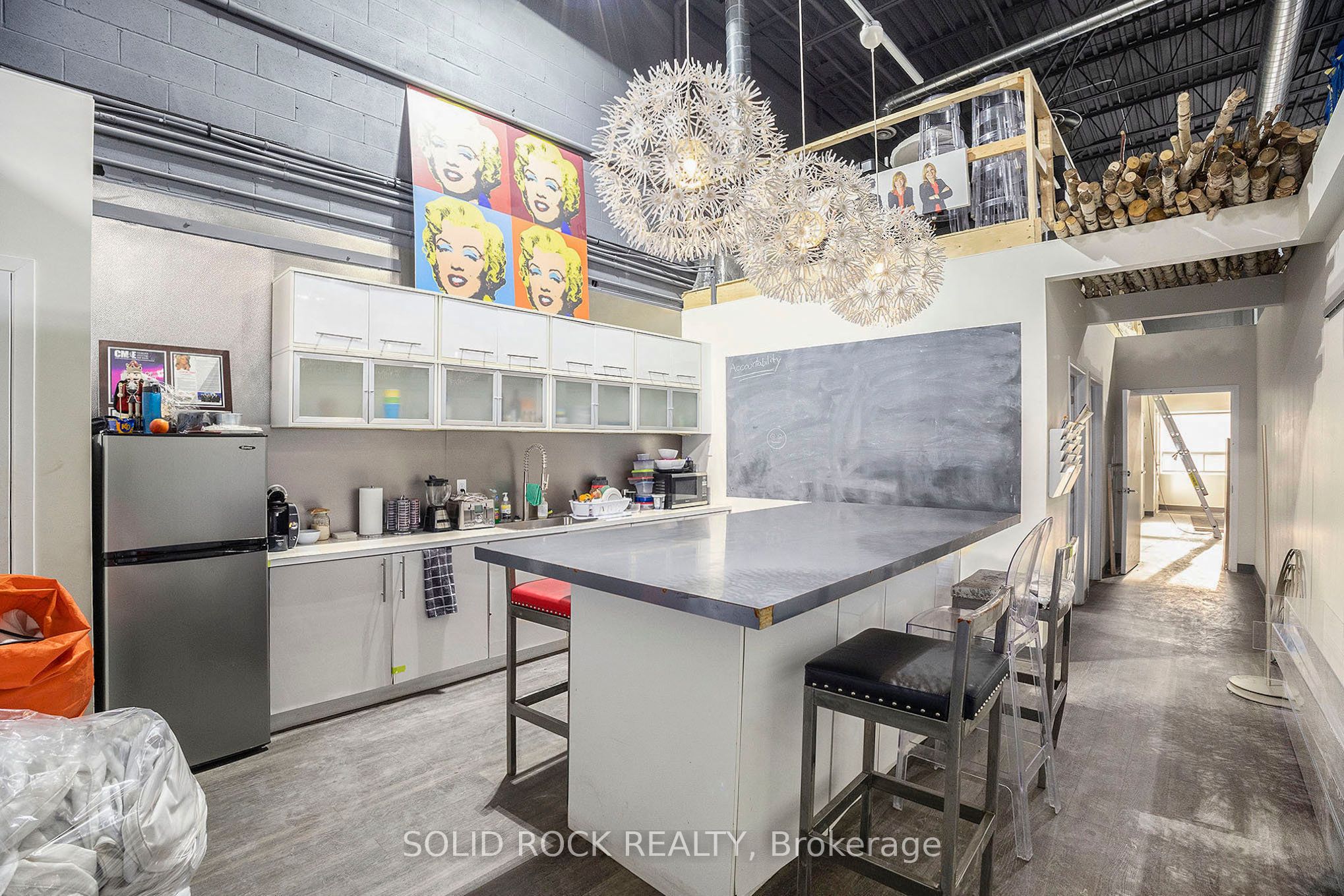 #9-11 - 855 Industrial Avenue Property Photo 8