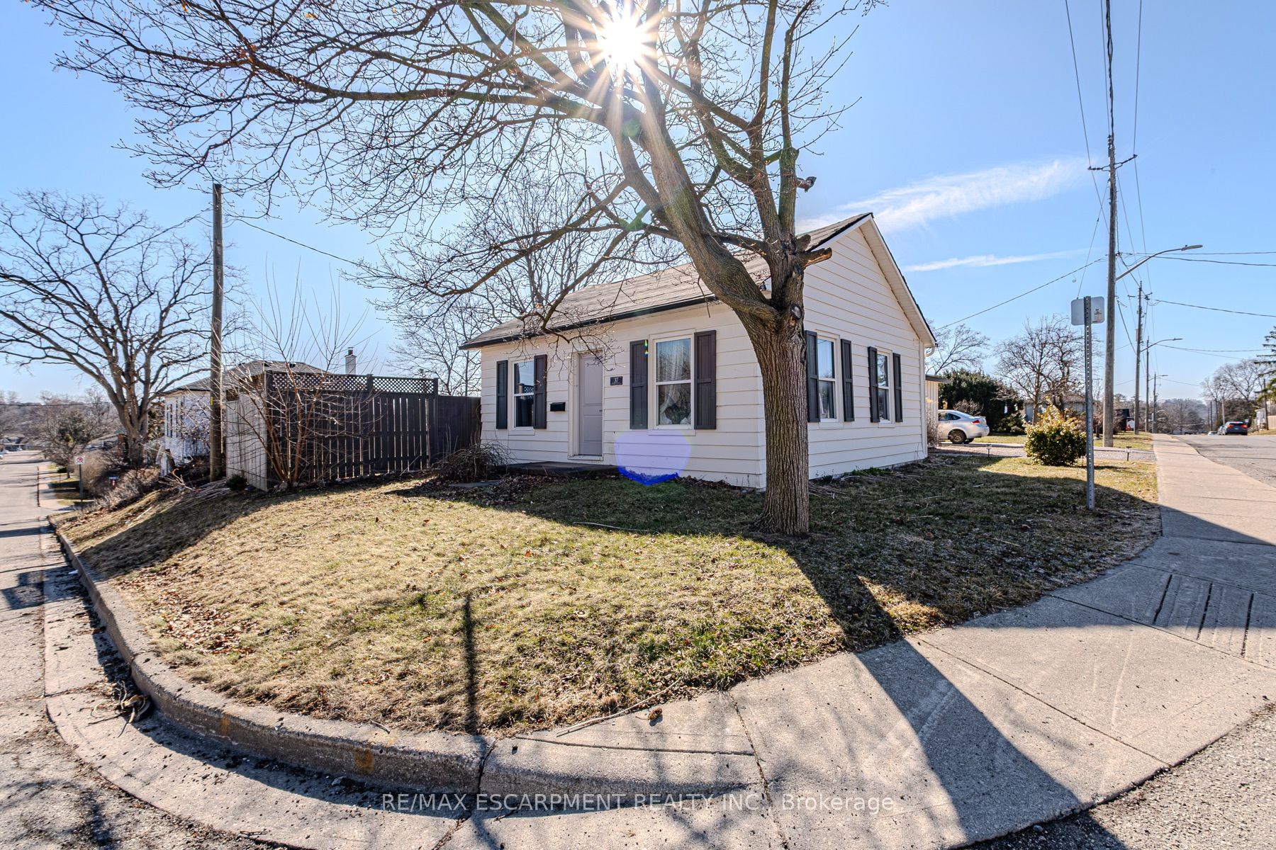 37 Queen Street Property Photo 1