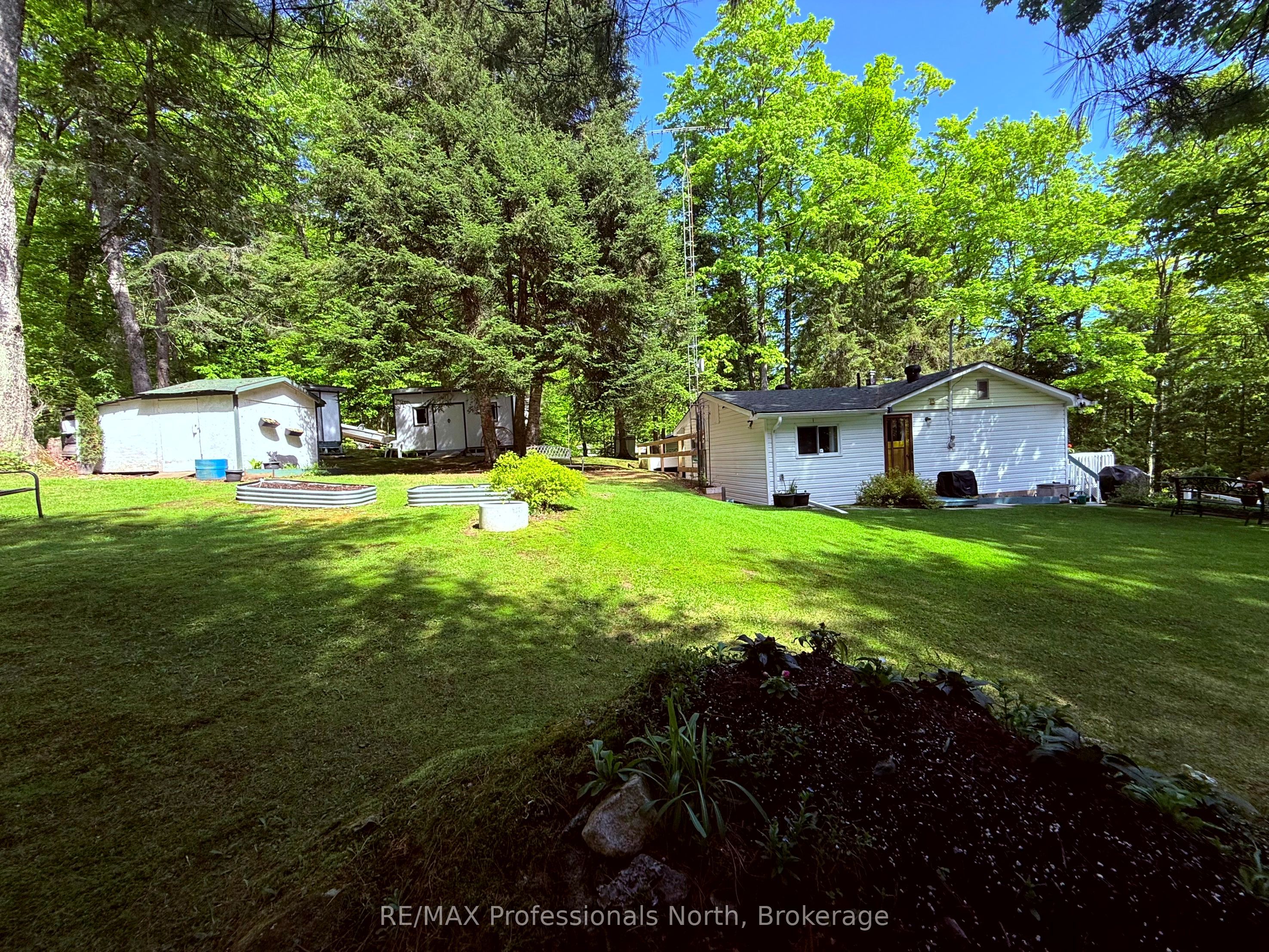 1039 Grace River Road Property Photo 1