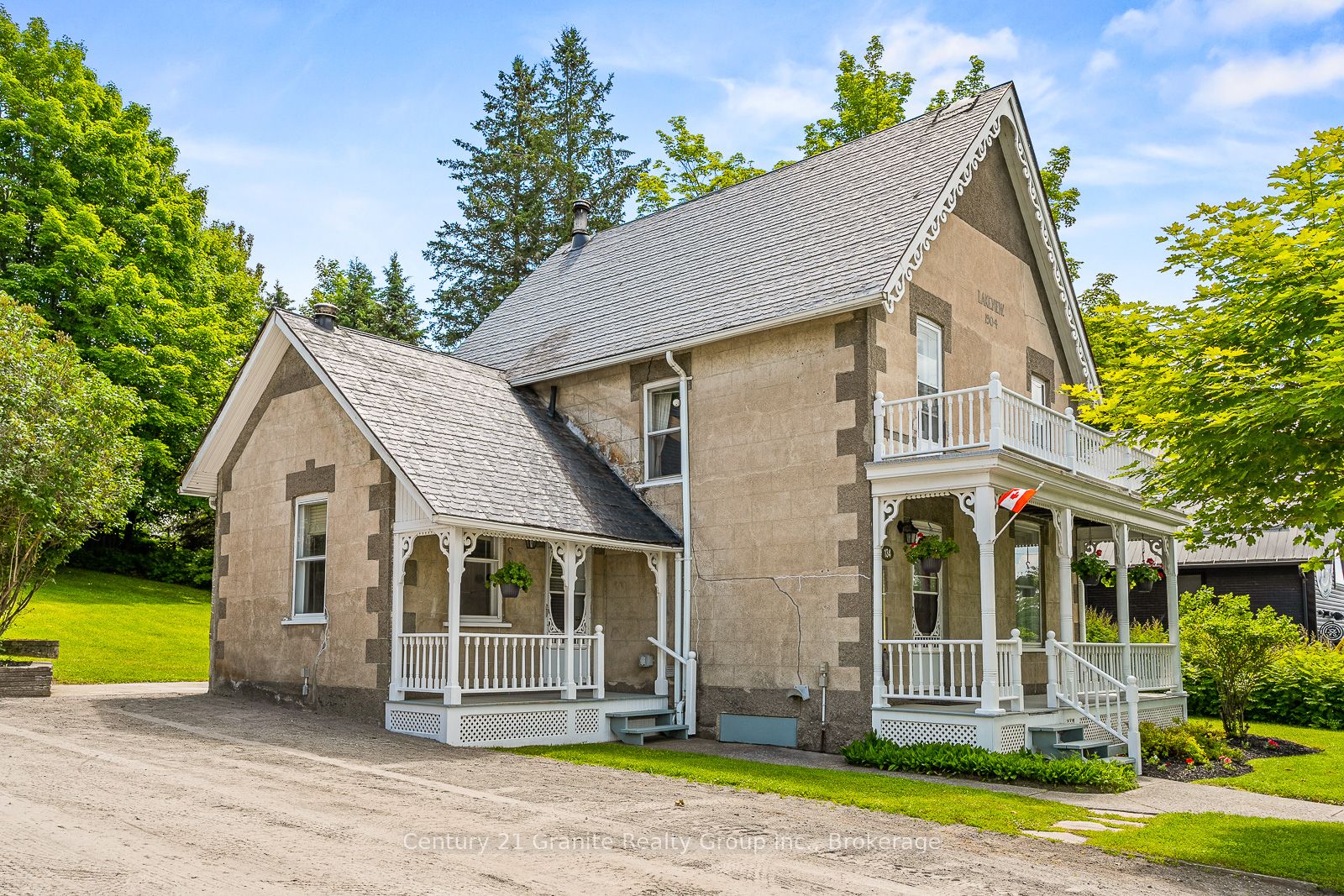 134 Highland Street Property Photo 1