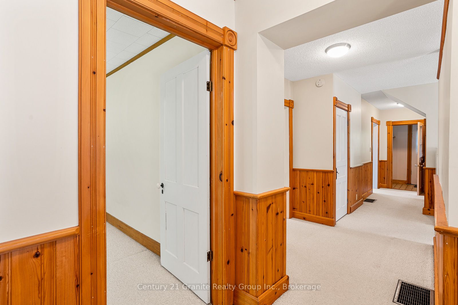 134 Highland Street Property Photo 8