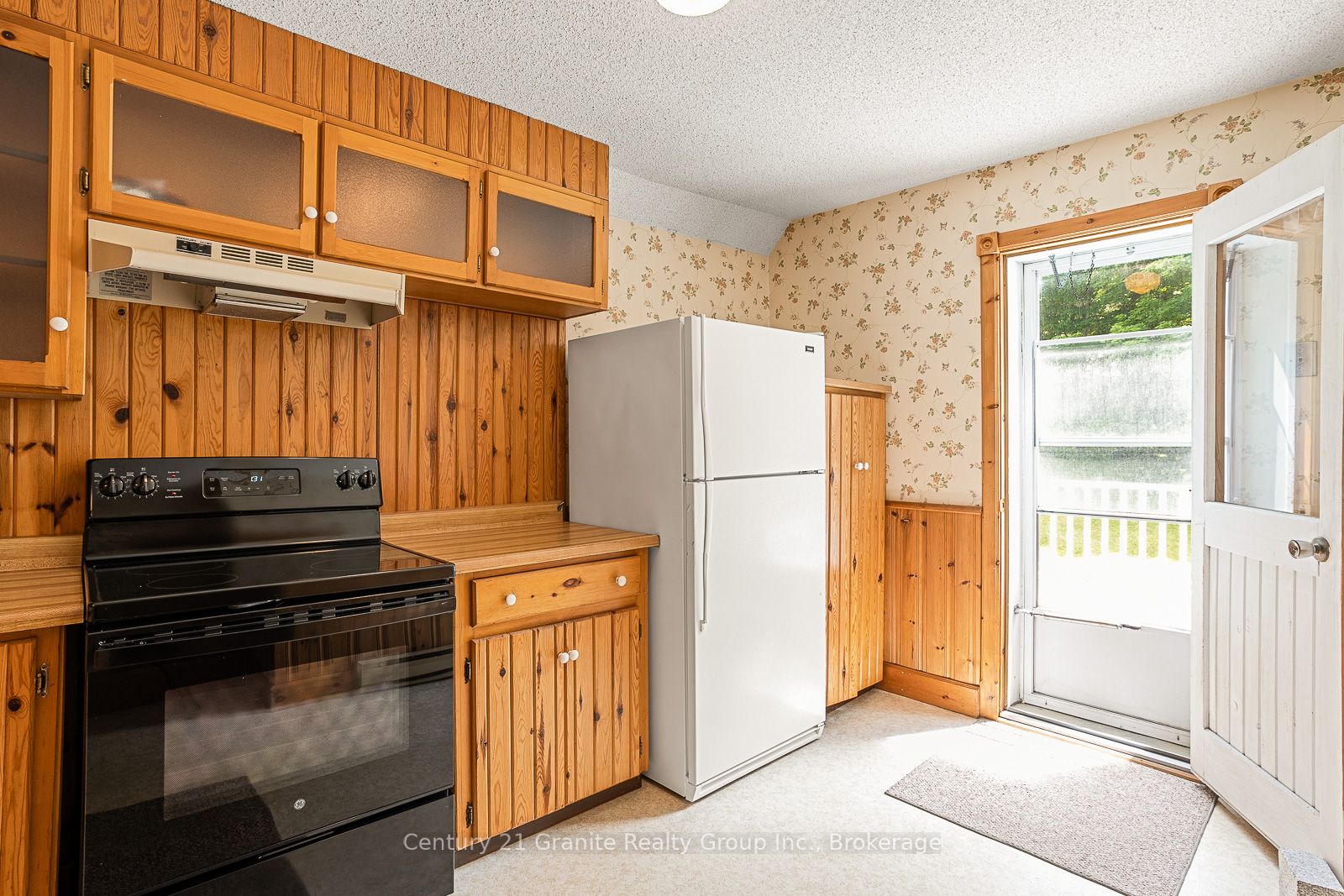 134 Highland Street Property Photo 22