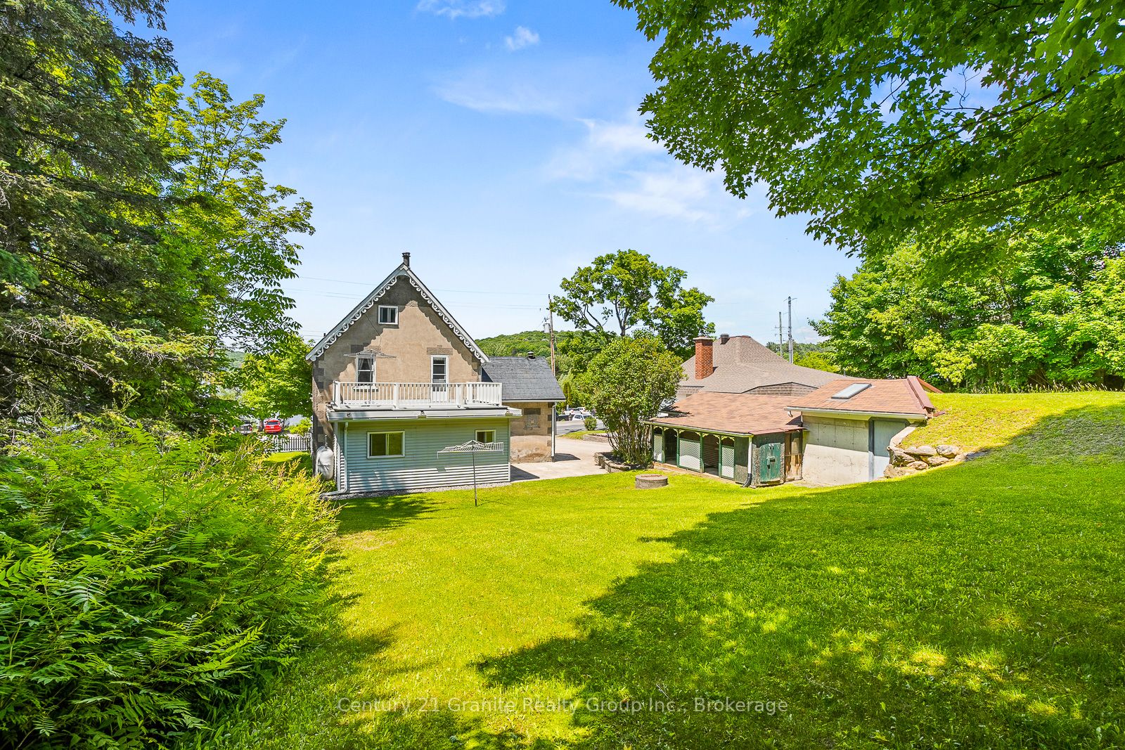 134 Highland Street Property Photo 38