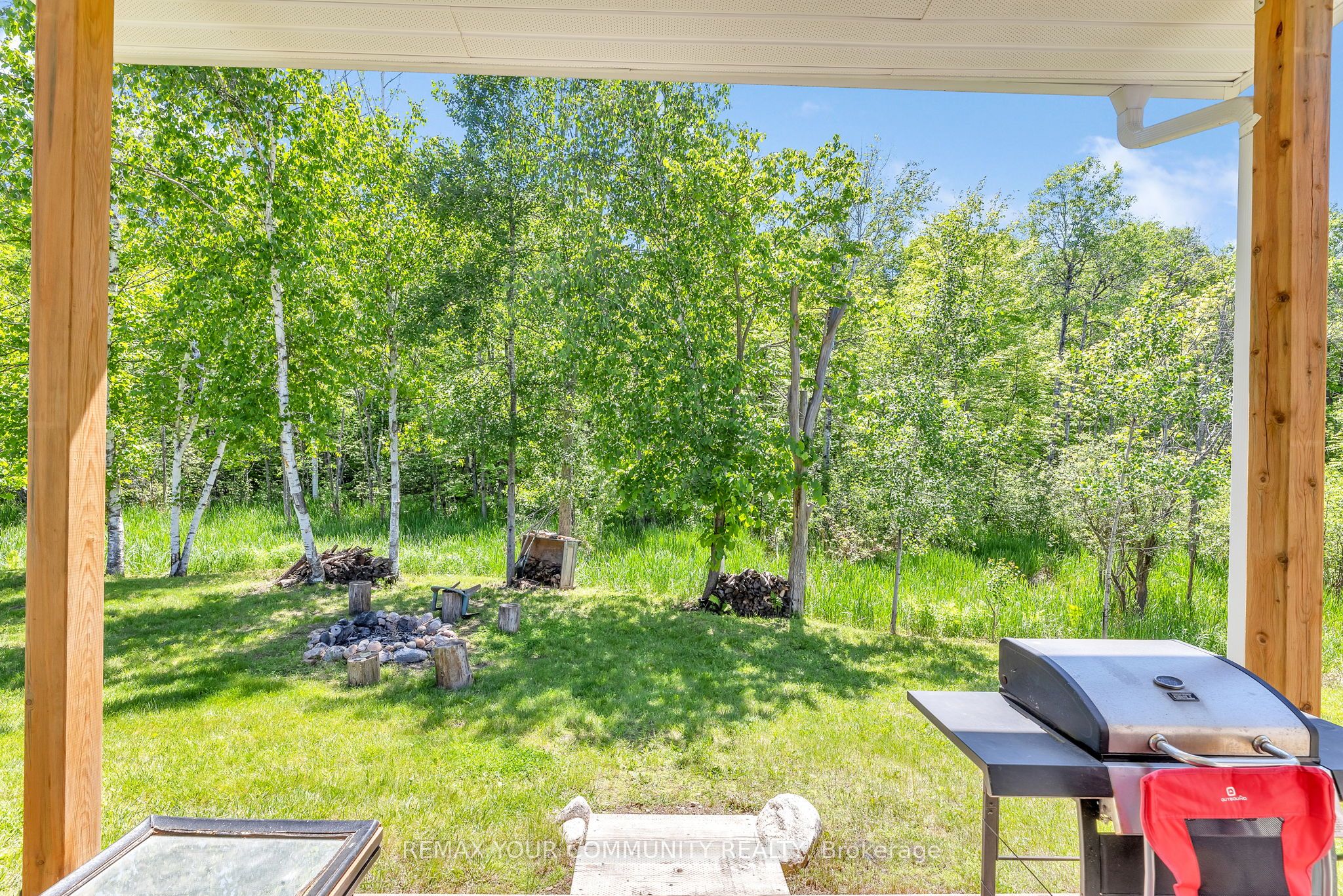 112922 Highway 7 Property Photo 6