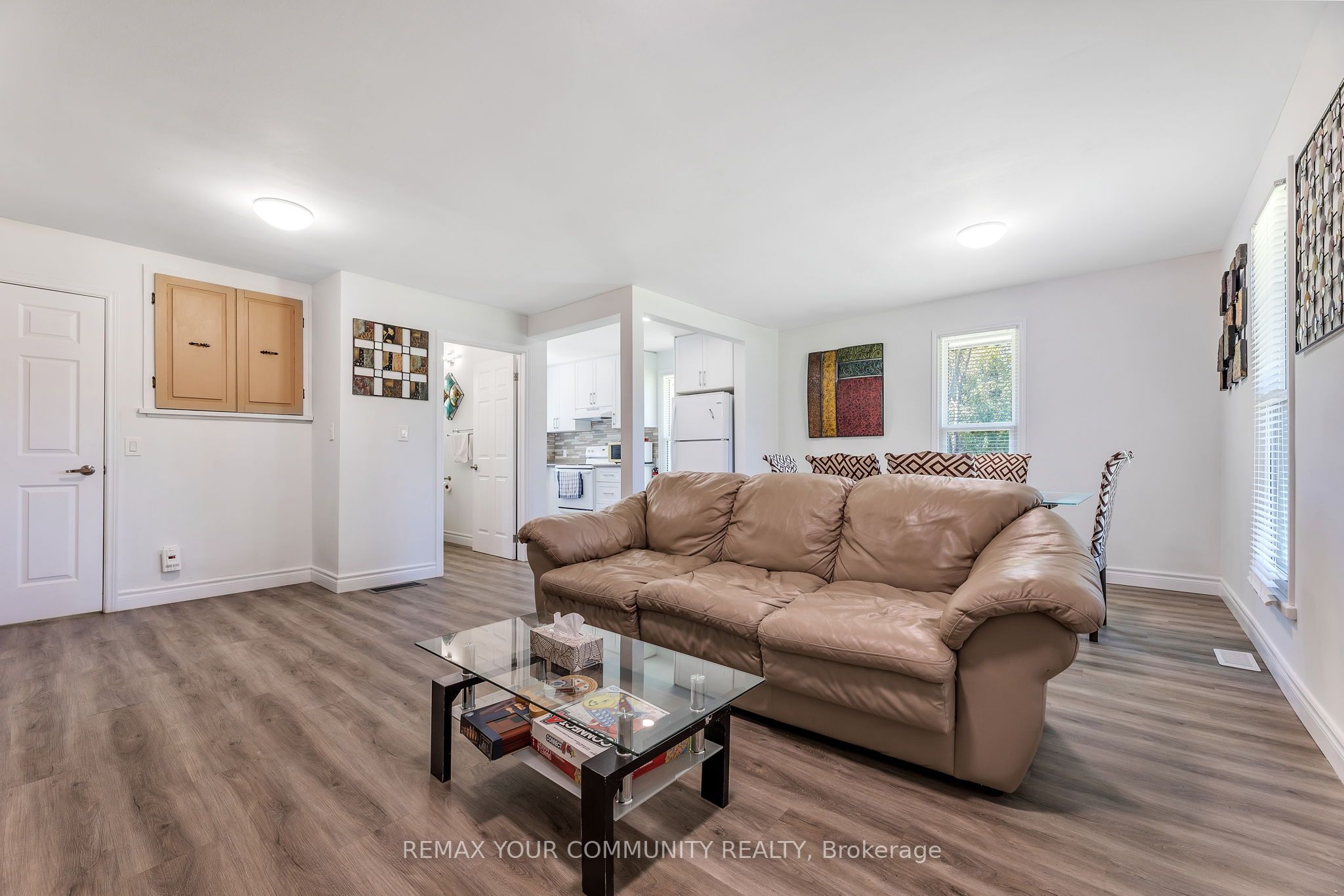 112922 Highway 7 Property Photo 8