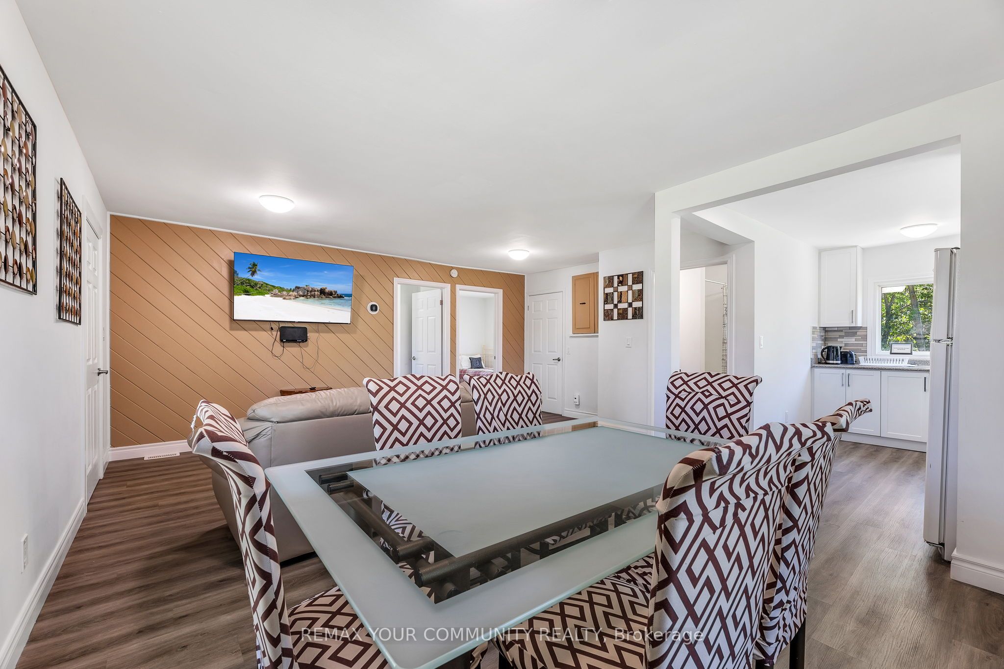 112922 Highway 7 Property Photo 13