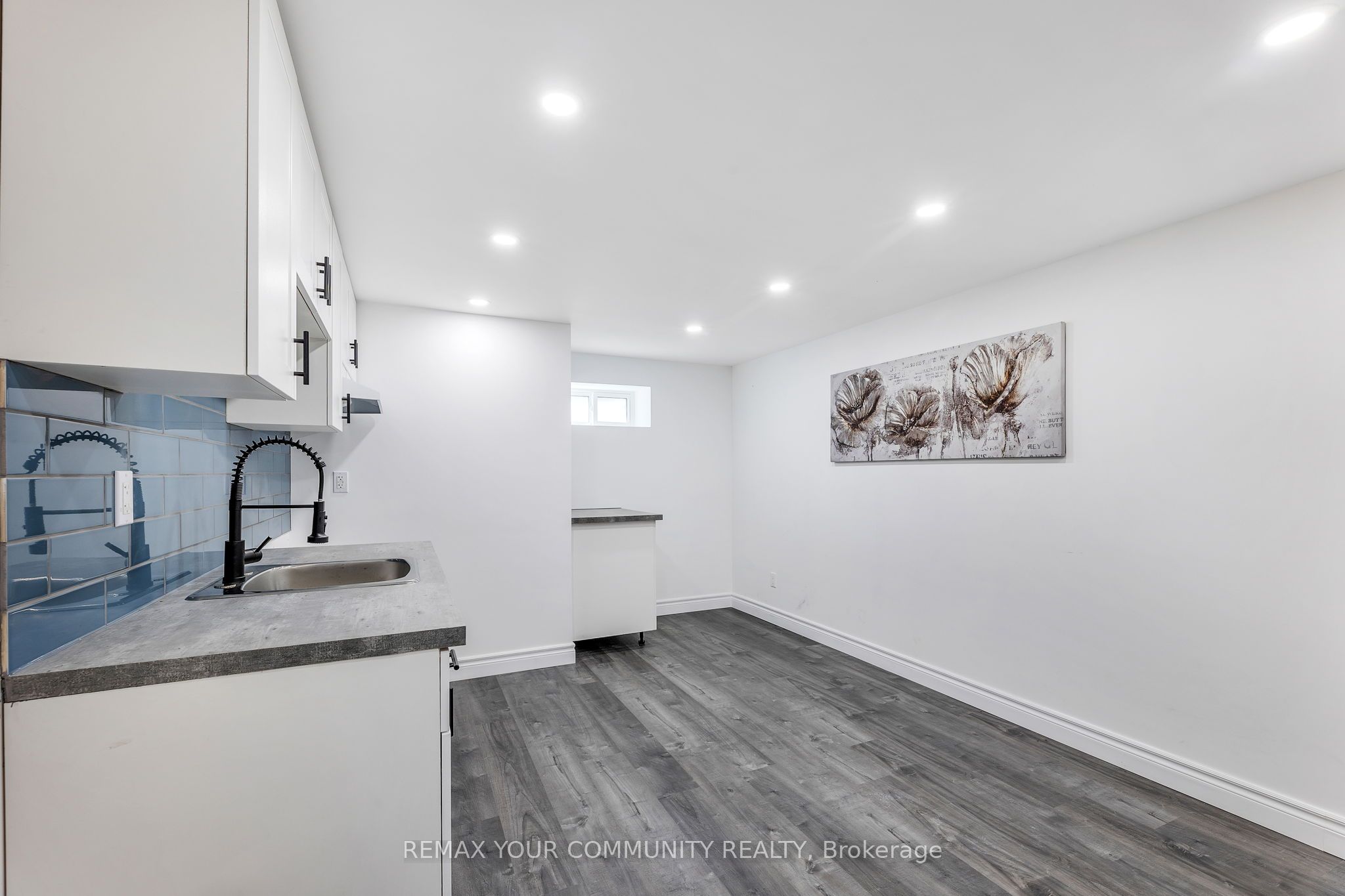 112922 Highway 7 Property Photo 24