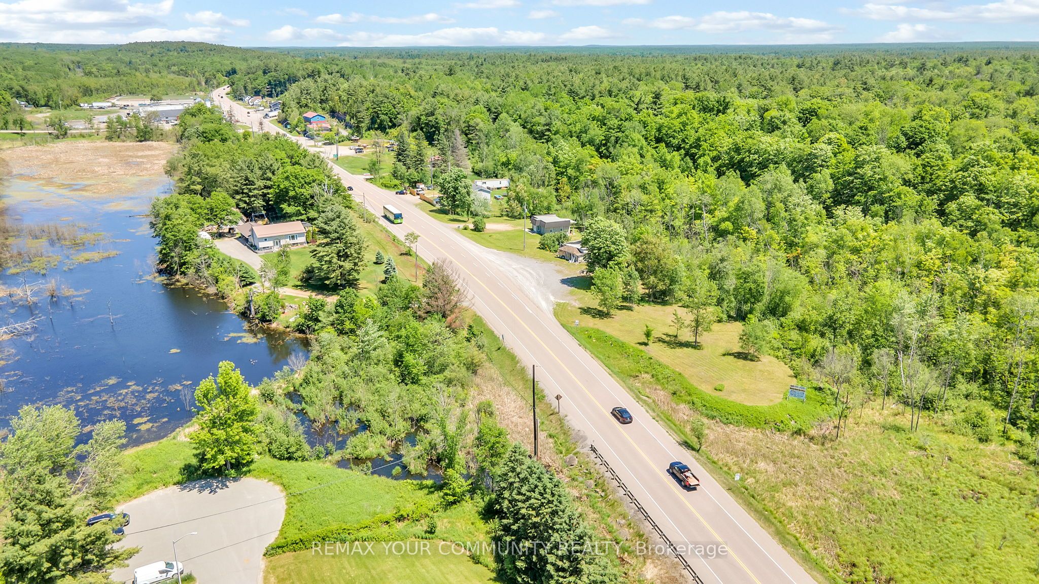 112922 Highway 7 Property Photo 34